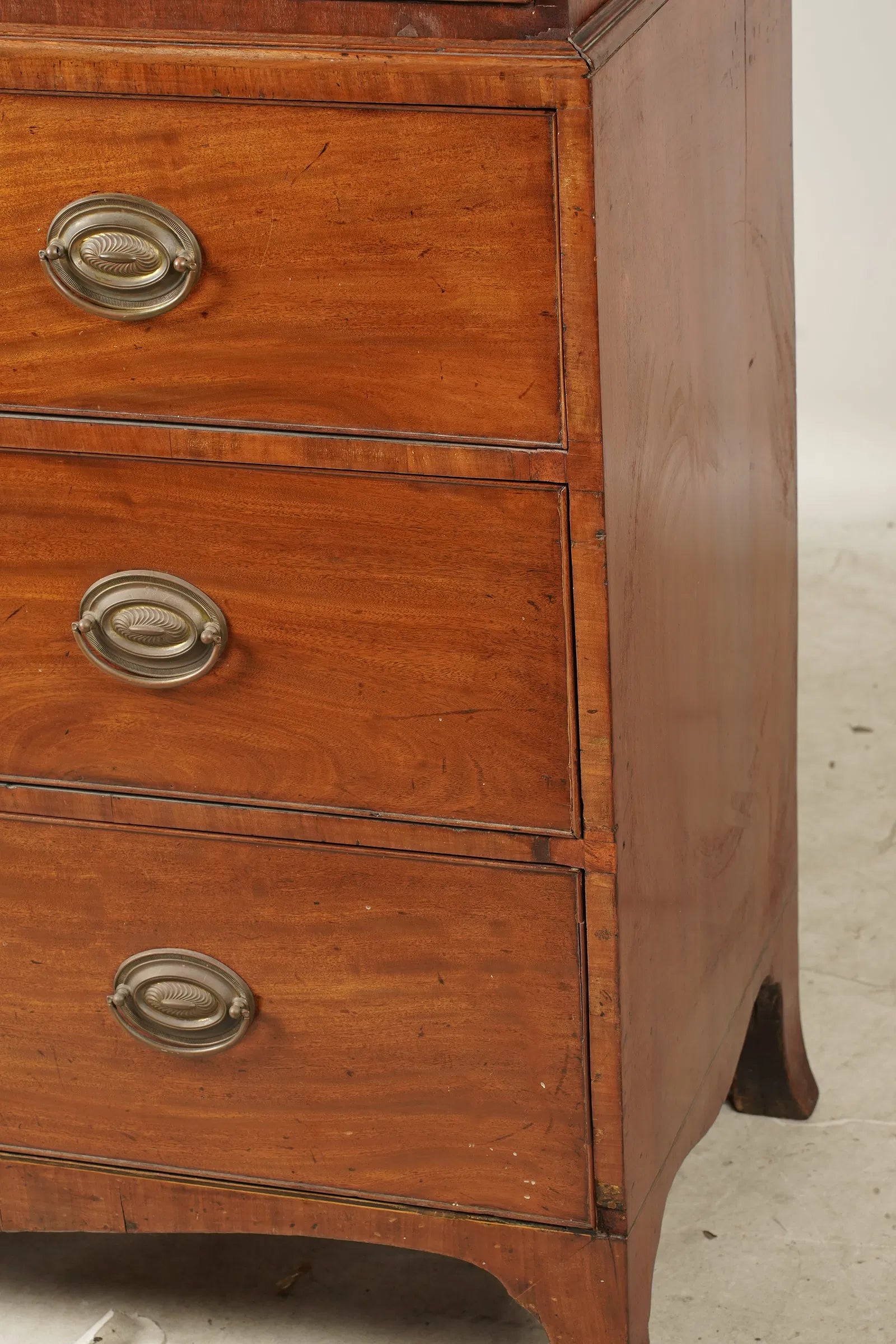 AF4-042: Antique American Federal Mahogany Hepplewhite Style Chest on Chest Circa 1800