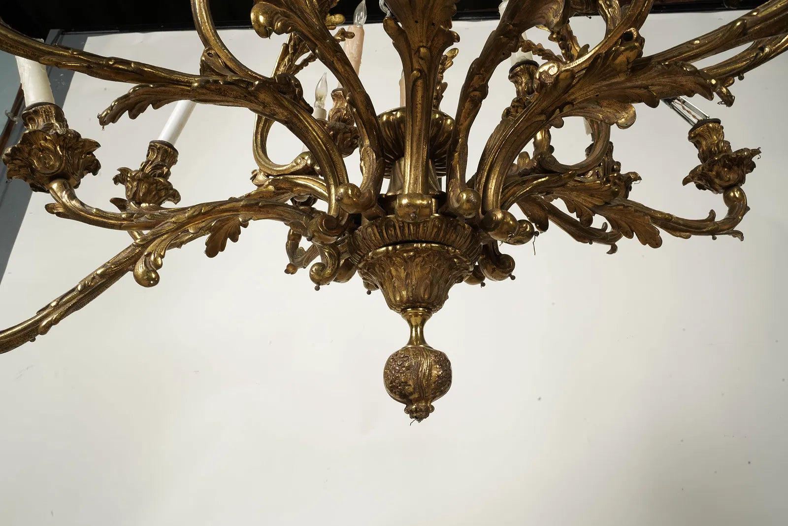 AL1-094: Antique Gilt Brass and Crystal Eighteen Light Rococo Chandelier