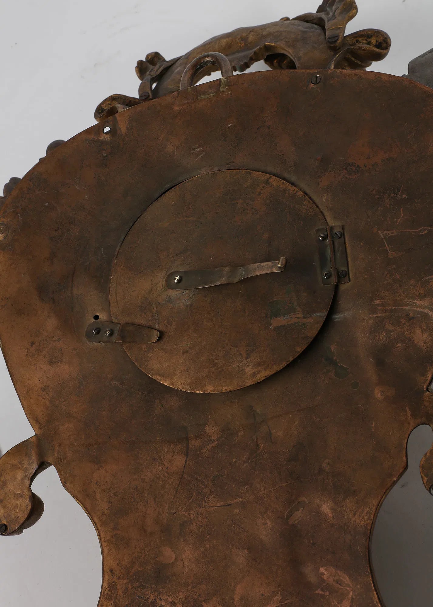 TK4-002: Louis XV Gilt Bronze Cartel Clock Late 19th Century