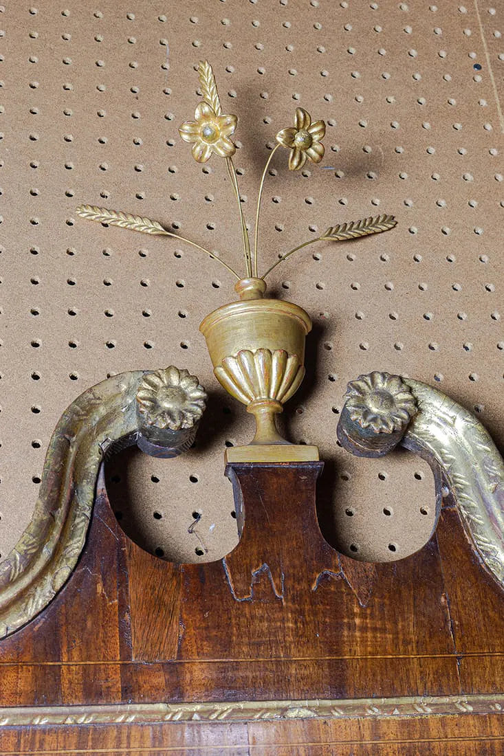 AF7-007: Antique American Federal Partial Gilt Mahogany Mirror Circa 1800