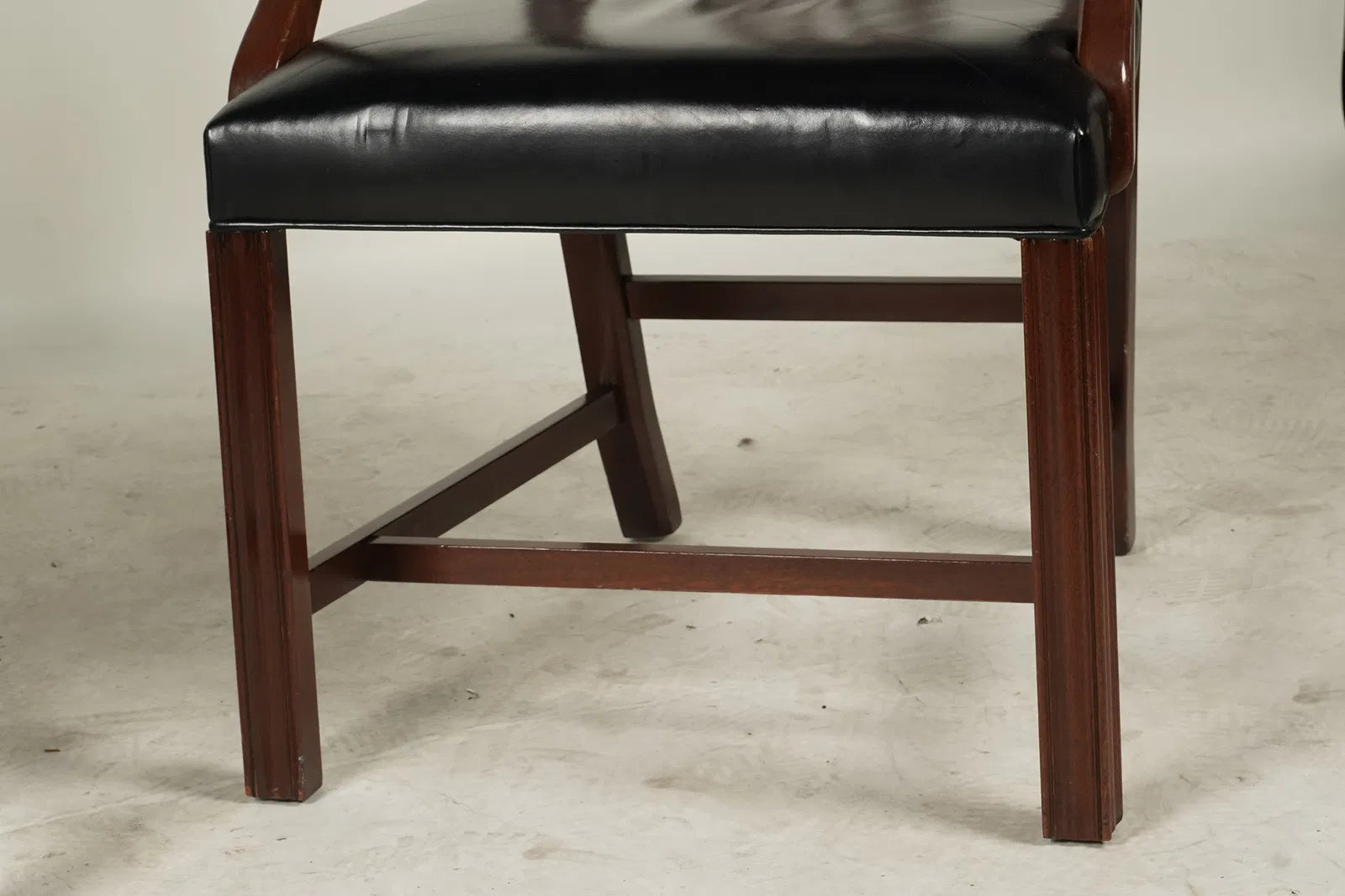 AF2-096: Vintage Pair of English Chippendale Style Carved Mahogany Arm Chairs