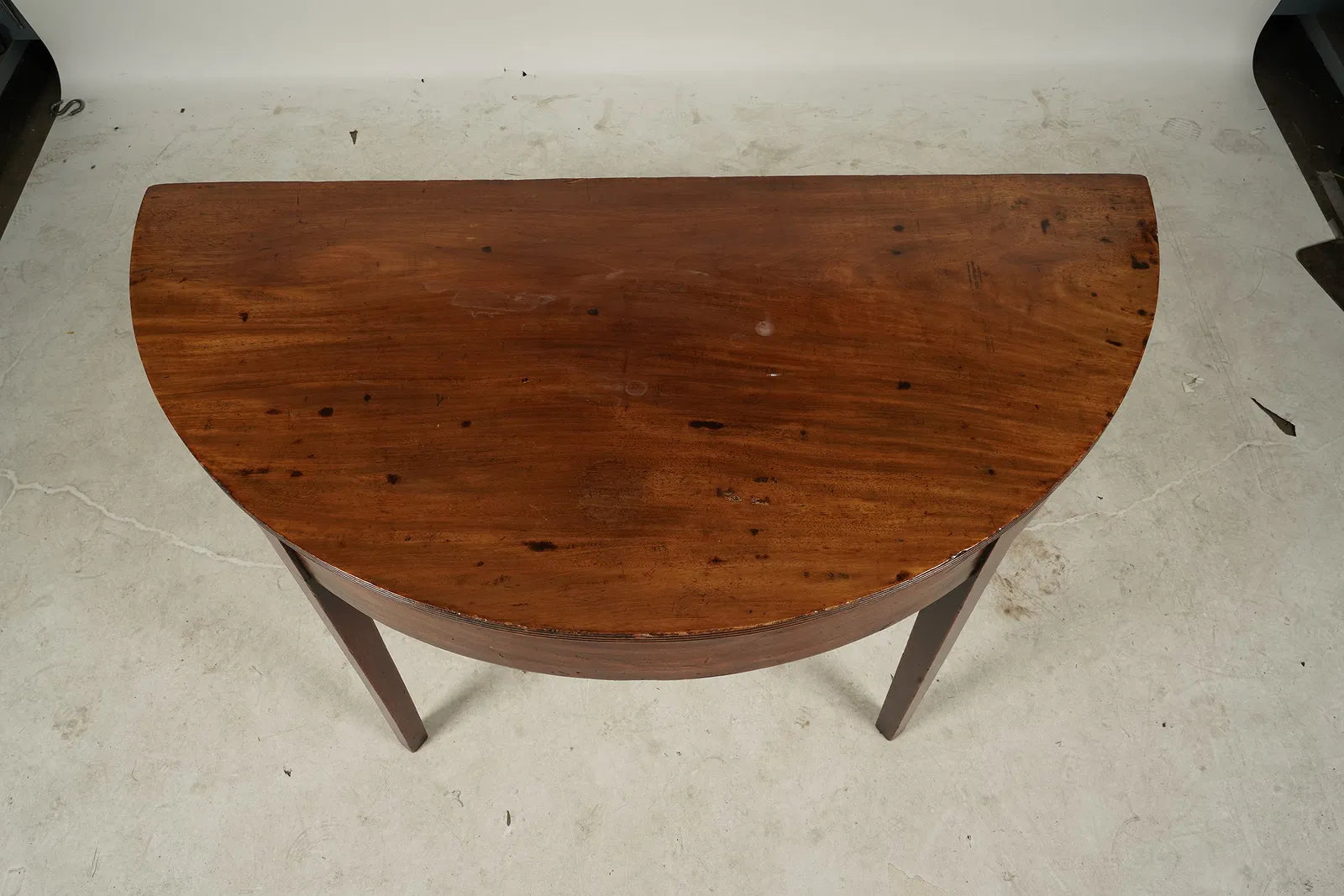 AF1-178: Antique Hepplewhite Mahogany Demilune Console Table Early 19th Century