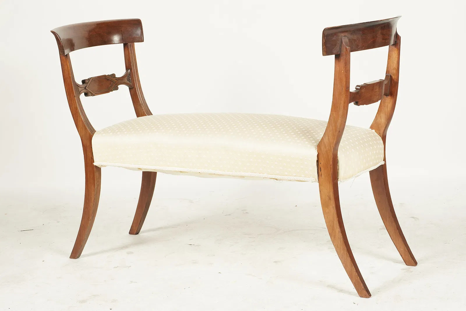 AF2-356: Antique American Federal Mahogany Foot Bench With Upholstered Seat Early 19th Century