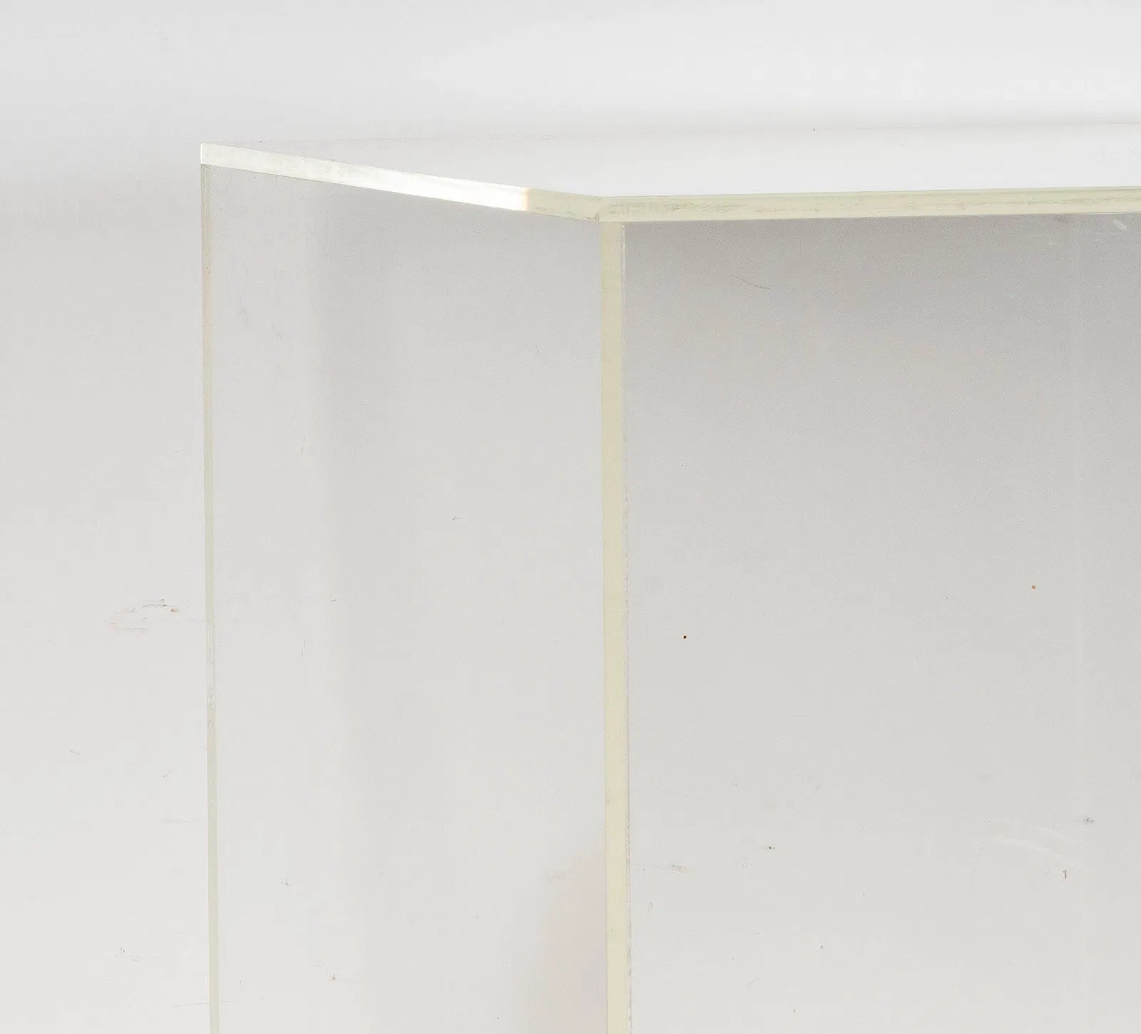 AF1-181: Vintage Pair of Lucite Cubed End Tables on Lucite Stub Feet