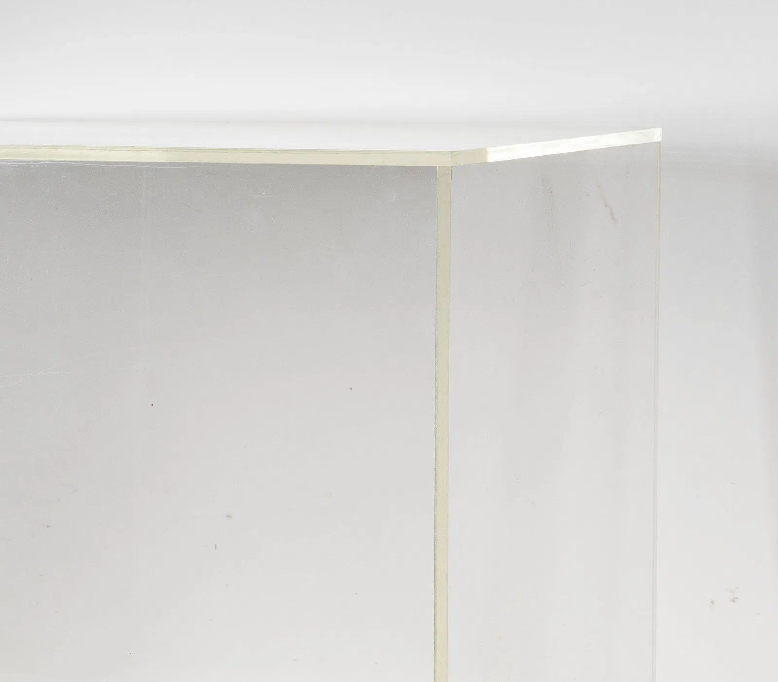 AF1-181: Vintage Pair of Lucite Cubed End Tables on Lucite Stub Feet