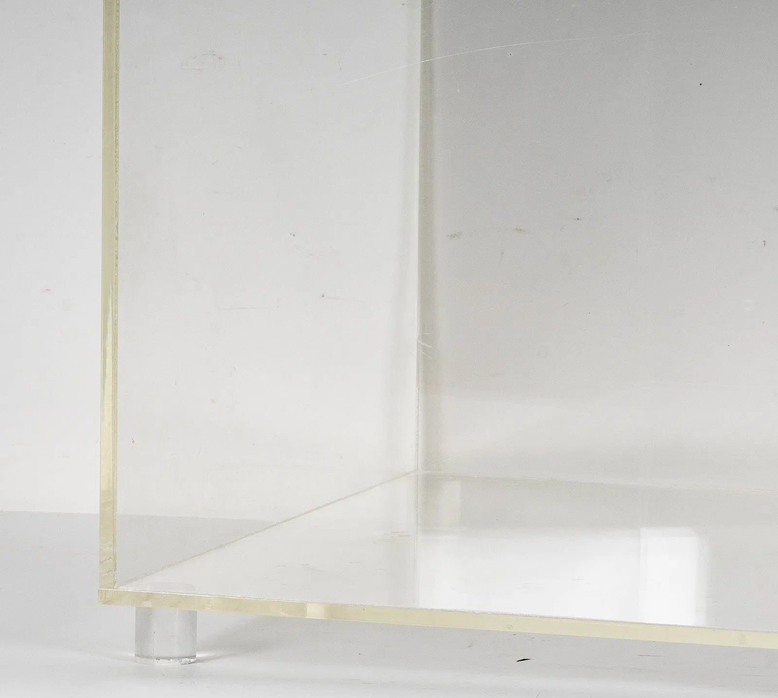 AF1-181: Vintage Pair of Lucite Cubed End Tables on Lucite Stub Feet