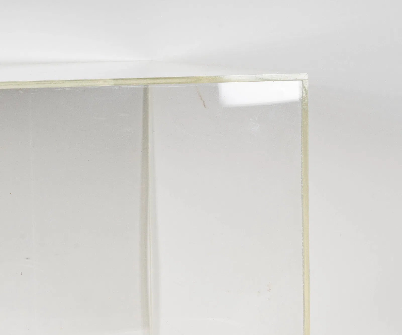 AF1-181: Vintage Pair of Lucite Cubed End Tables on Lucite Stub Feet