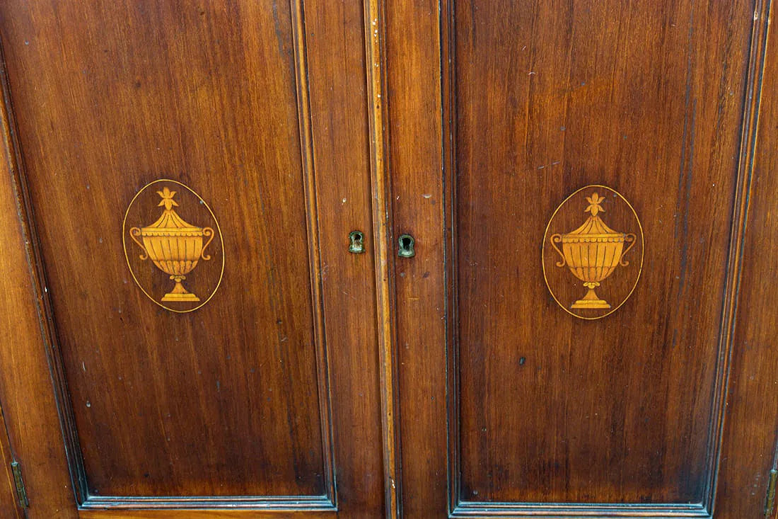 AF3-346: Antique Inlaid American Federal Corner Cabinet Early 19th Century