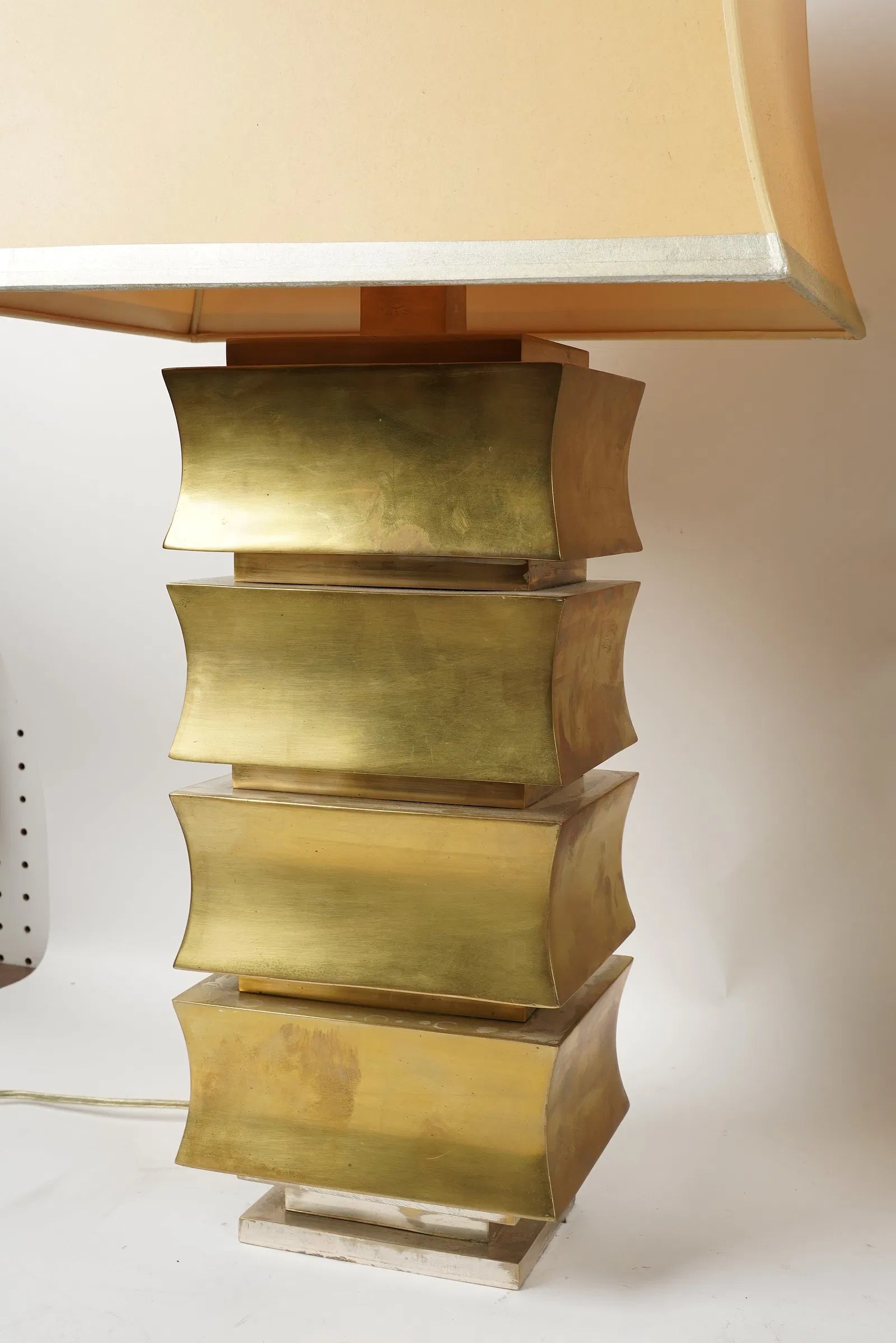 AL2-058: Robert Kuo Pair of Sculptural Brass Lamps With Parchment Shades