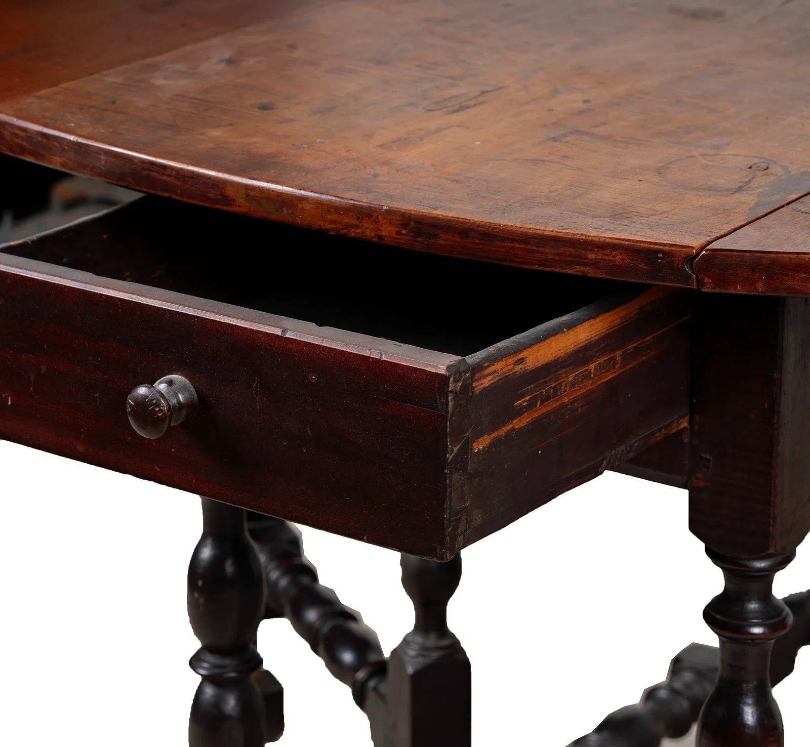 AF1-296: Antique American William and Mary Gate Leg Table 18th Century