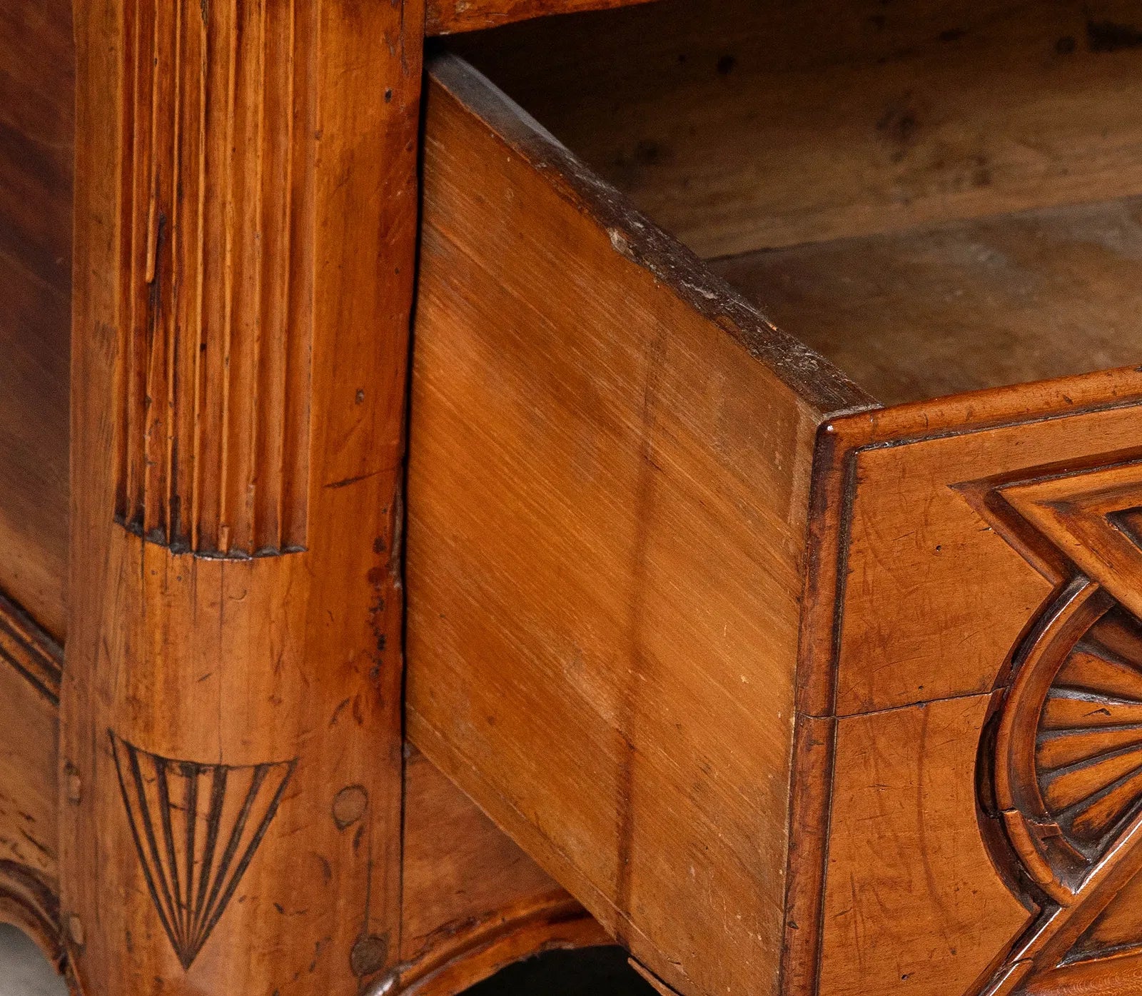 AF3-049: Antique Late 18th Century Single Door French Provincial Fruitwood Bonnetiere