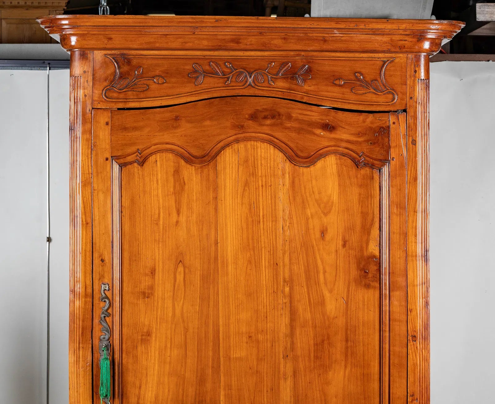 AF3-049: Antique Late 18th Century Single Door French Provincial Fruitwood Bonnetiere