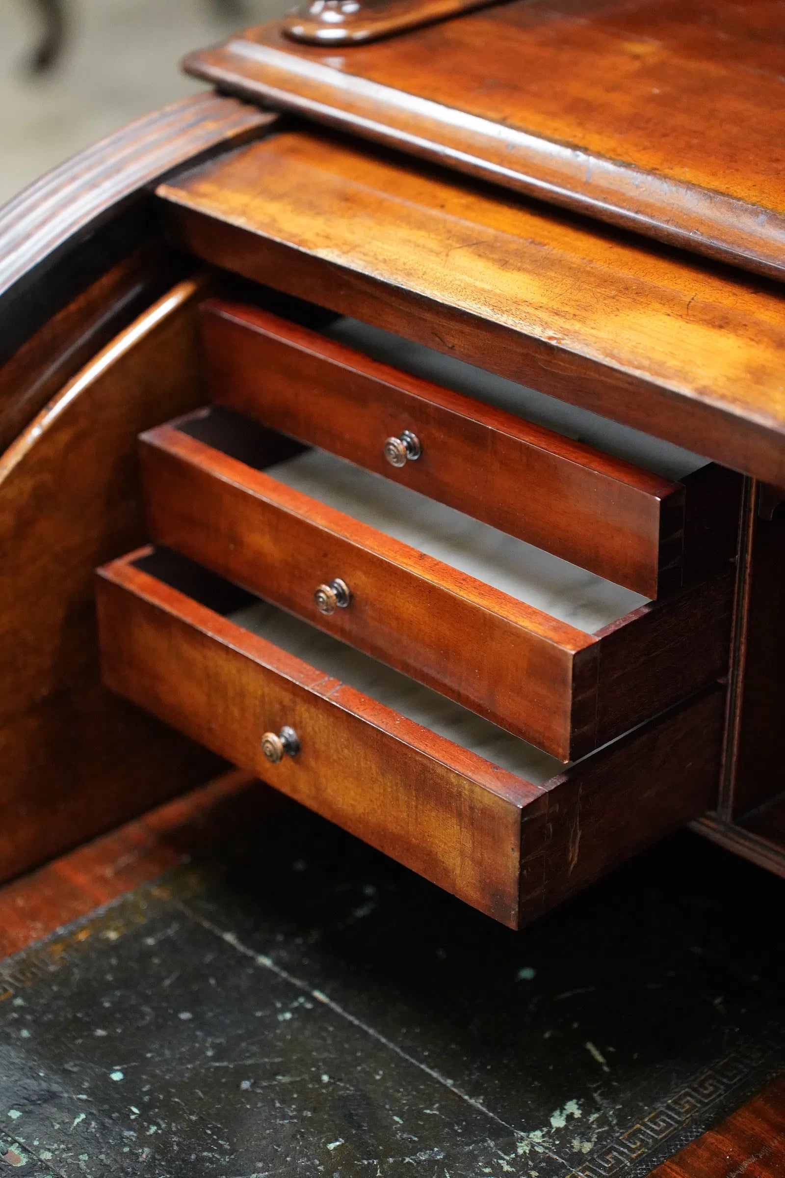 AF5-055: Antique English Mahogany Early Victorian Roll Top Desk By James Winter & Son