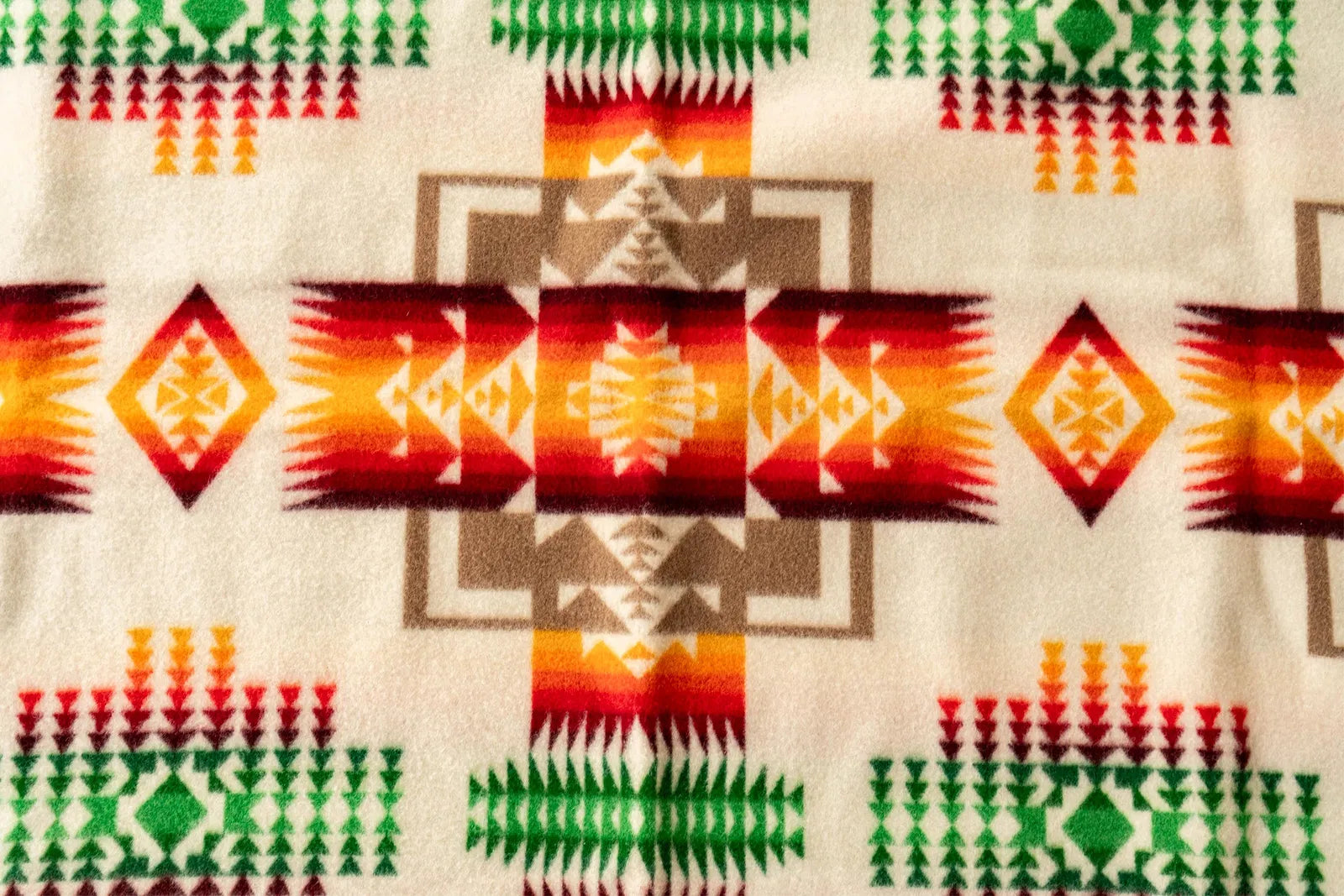 TX6-005: Pendleton Beaver State Woven Wool Chief Joseph Blanket