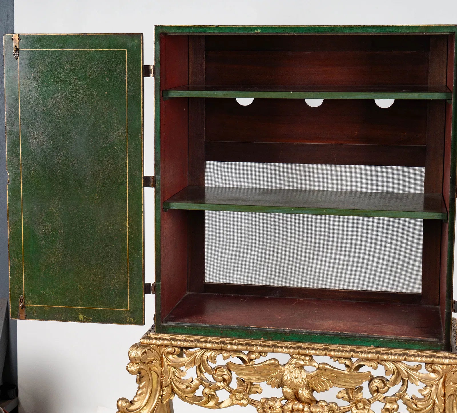 AF3-044: Antique Chinoiserie Cabinet on Carved Gilt Wood Stand