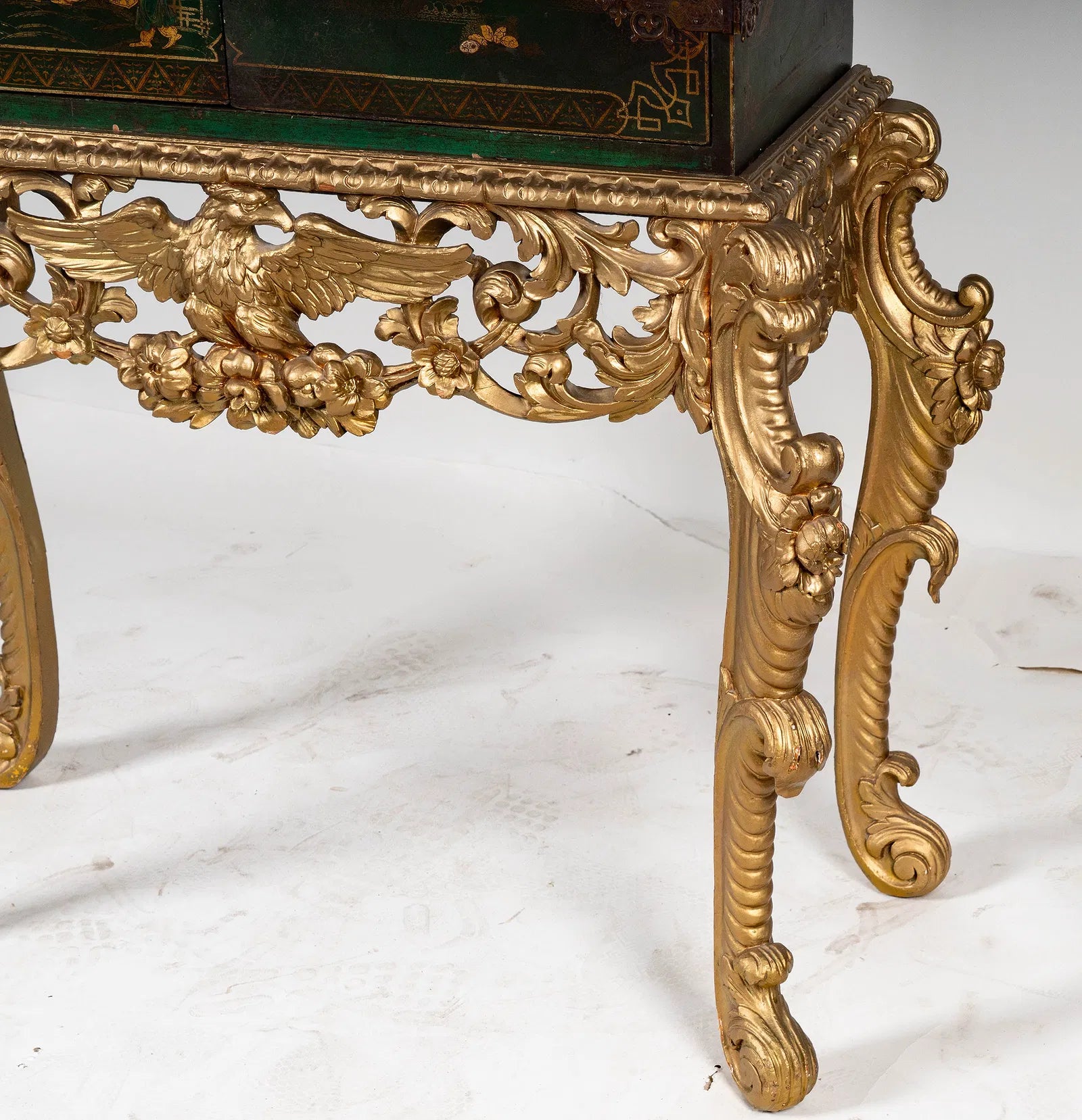 AF3-044: Antique Chinoiserie Cabinet on Carved Gilt Wood Stand