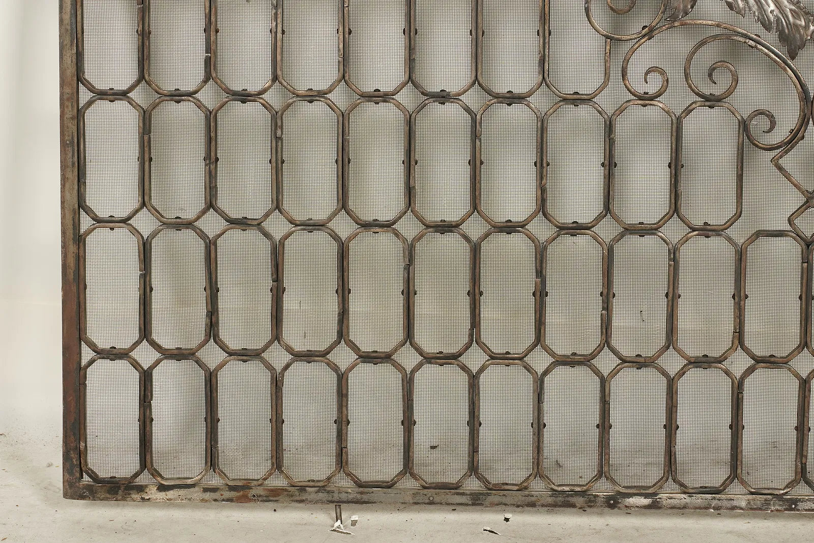 AA3-035: Oscar Bach, Manner of Hand Wrought Iron Silvered Fire Screen