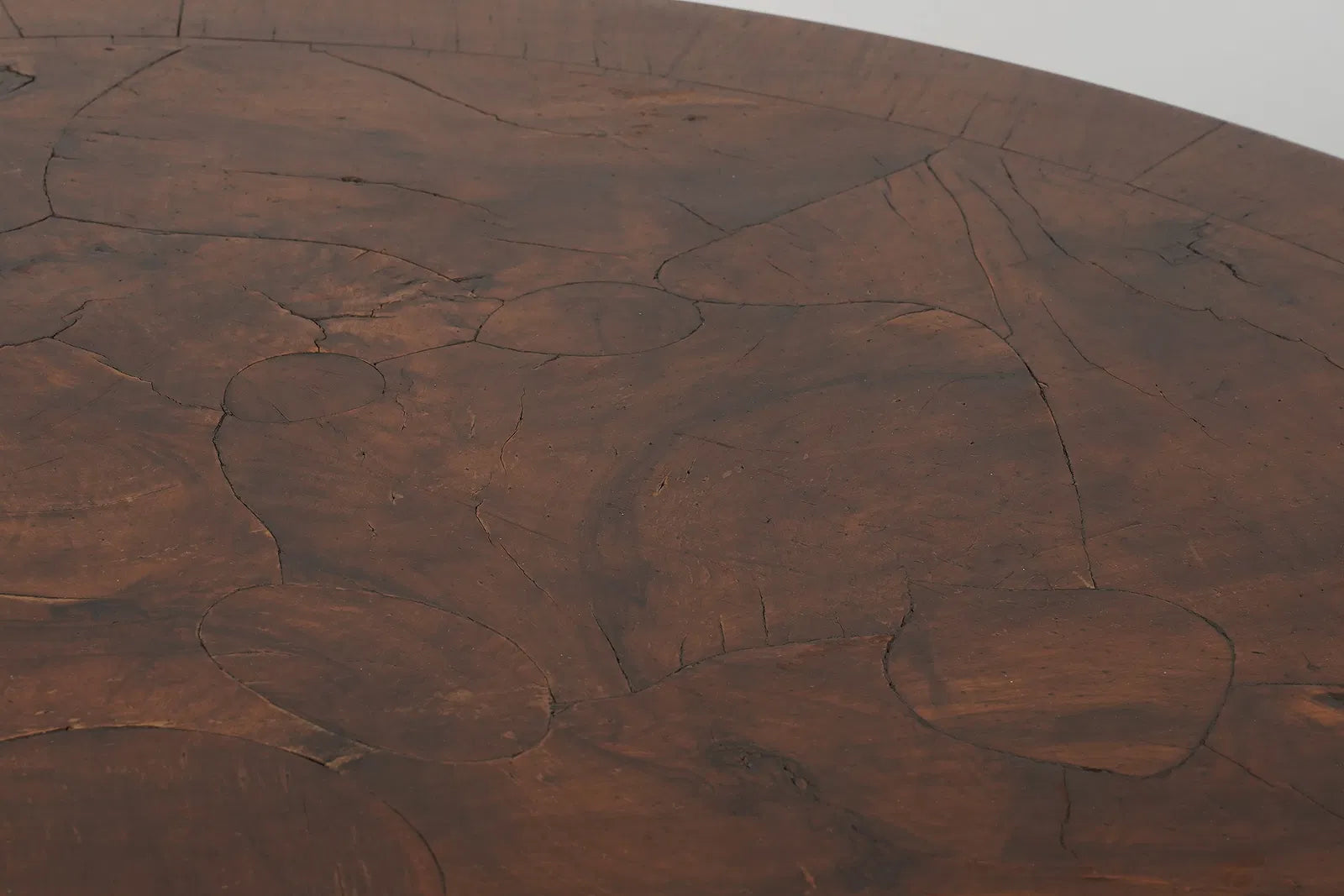 AF1-164:Antique English Victorian Carved Walnut Burl 48" Round Dining Table