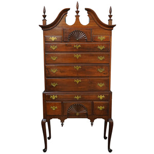 AF4-052: Antique Early 18th Century Massachusetts Walnut Bonnet Top Highboy