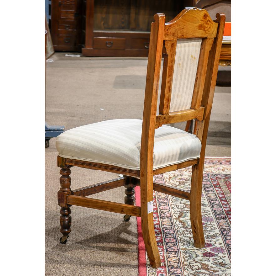 AF2-115: ANTIQUE SET OF 6 CIRCA 1880 AMERICAN VICTORIAN WALNUT DINING CHAIRS