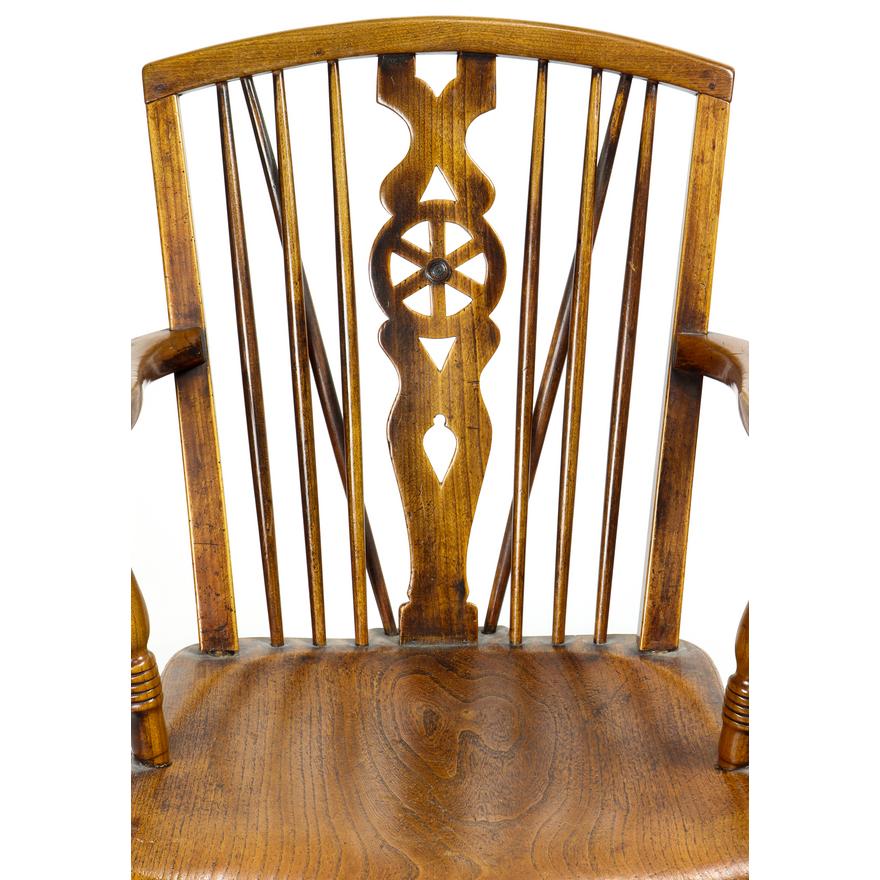 AF2-200: Antique Early 19th Century American Rod Back Windsor Arm Chair