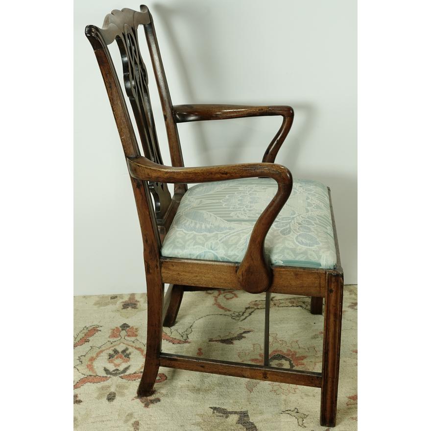 AF2-207: ANTIQUE SET OF 4 EARLY 19TH CENTURY CHIPPENDALE STYLE MAHOGANY DINING CHAIRS