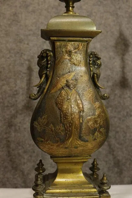 AL2-040: Antique Pair of Early 20th Century Chinoiserie Table Lamps