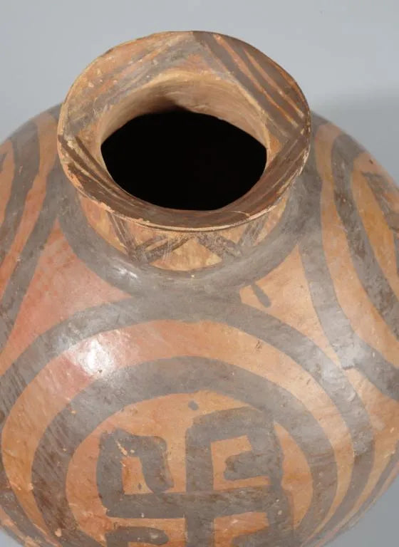 DA5-016: Antique Chinese Neolithic Period 2 Handle Earthenware Vessel