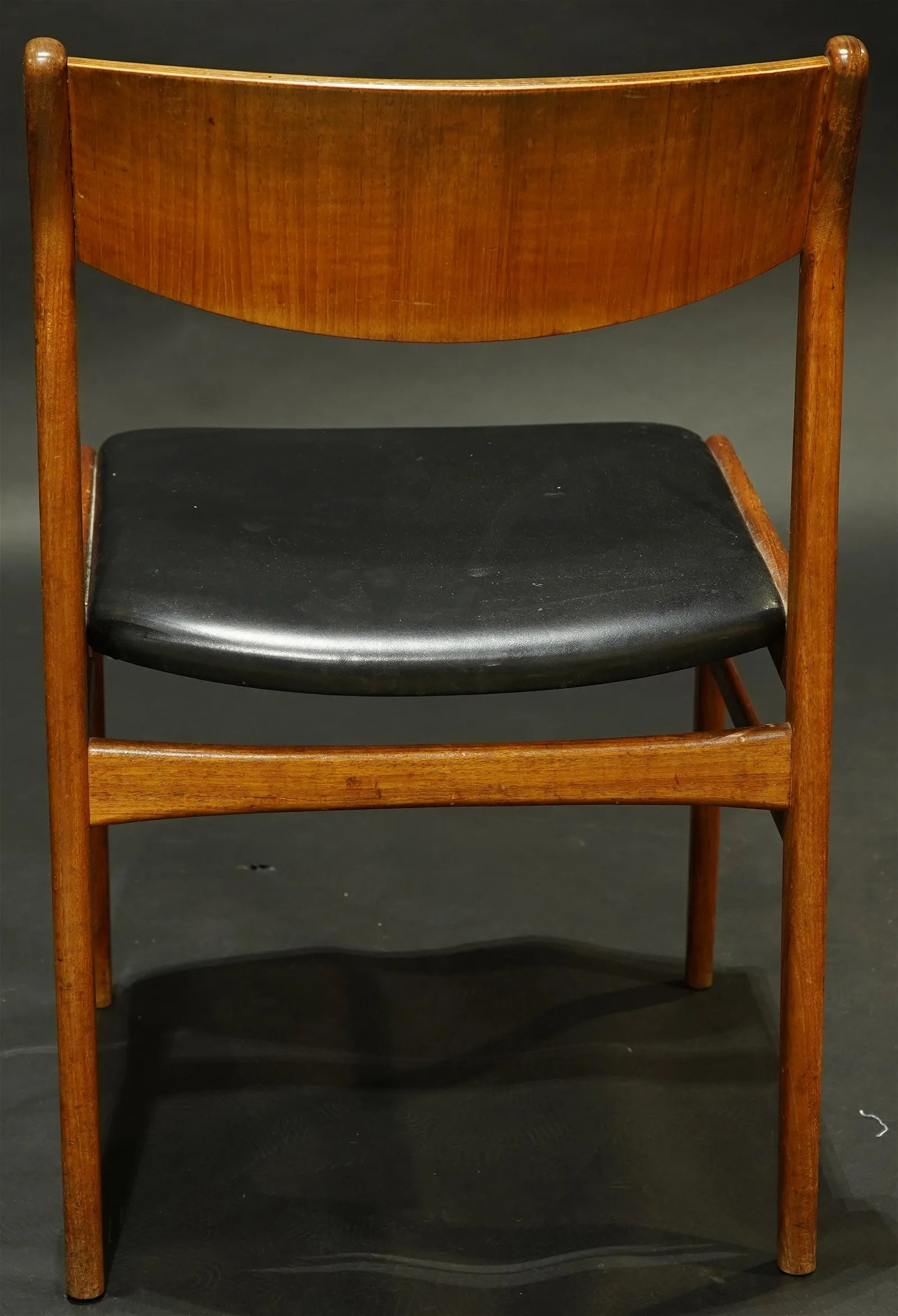 AF2-391: Vintage Set of 3 Mid Century Danish Modern Teak Dining Chairs