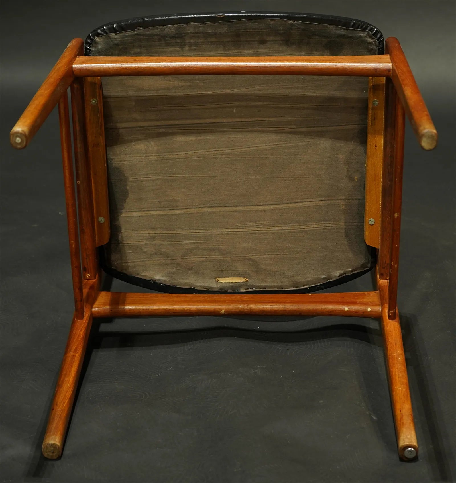 AF2-391: Vintage Set of 3 Mid Century Danish Modern Teak Dining Chairs