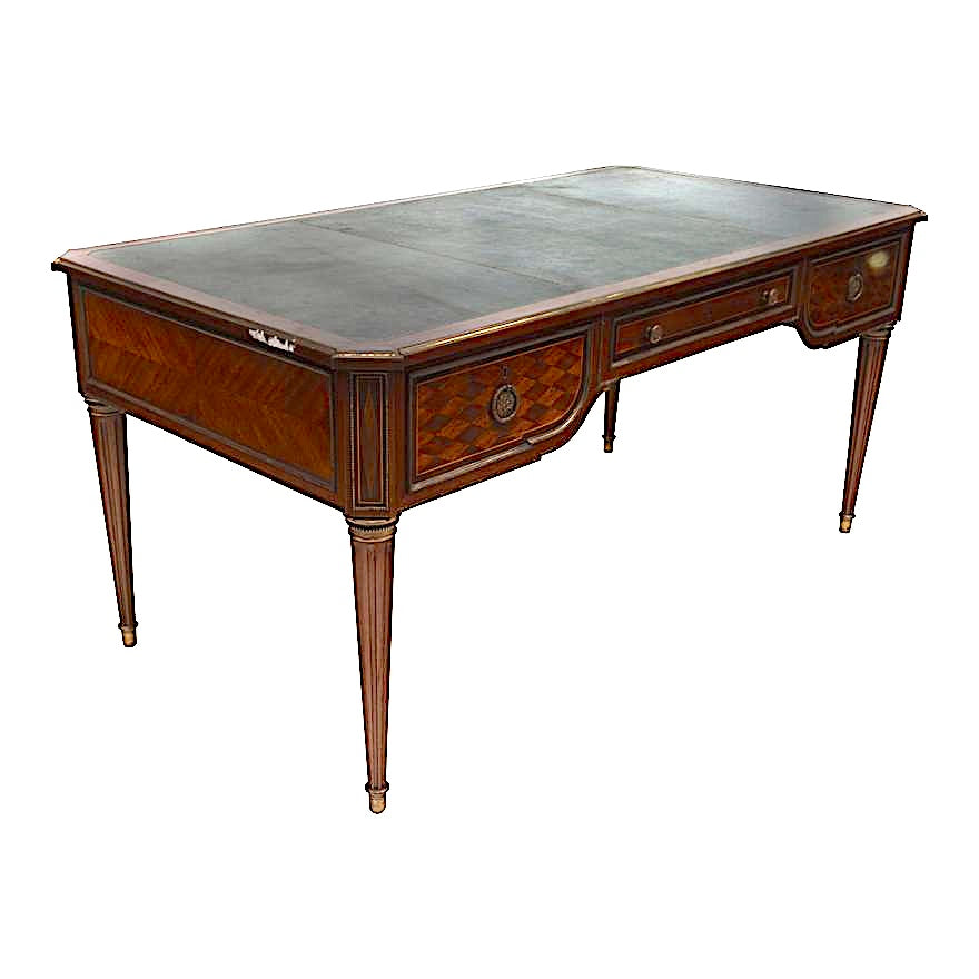 AF5-008: ANTIQUE EARLY 20TH CENTURY LOUIS XVI STYLE MAHOGANY BUREAU PLAT W/ LEATHER TOP