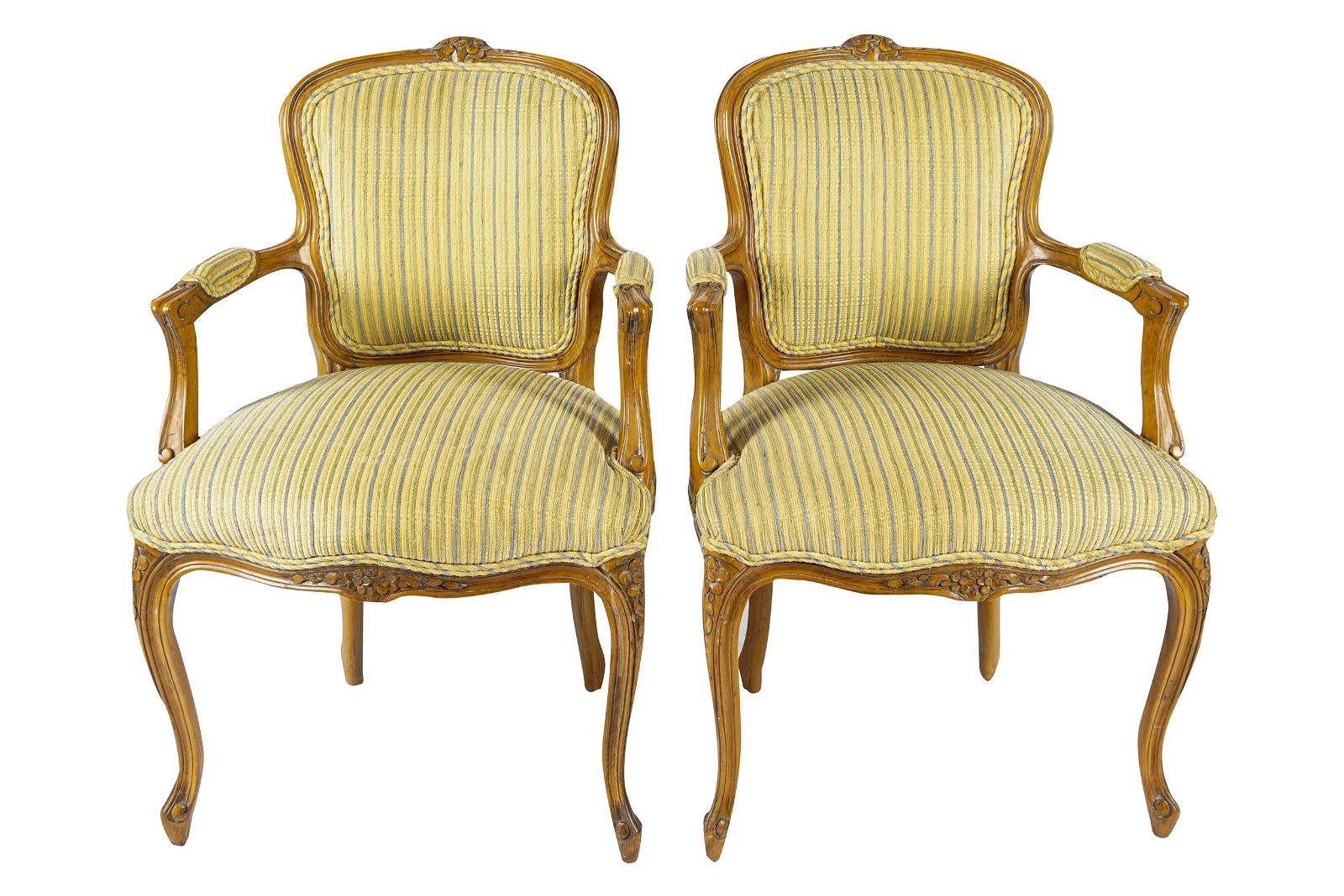 AF2-015: ANTIQUE PAIR OF EARLY 20TH CENTURY FRENCH LOUIS XV STYLE BEECHWOOD  FAUTEUILS