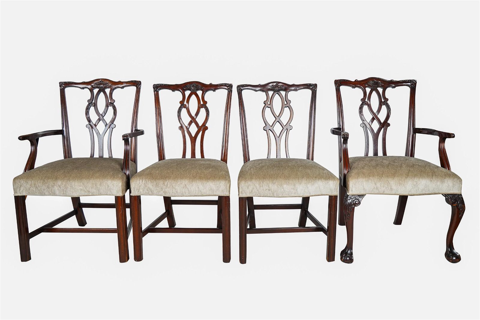 AF2-017: Antique Carved Mahogany Chippendale Chairs Set of Four Early 19th Century