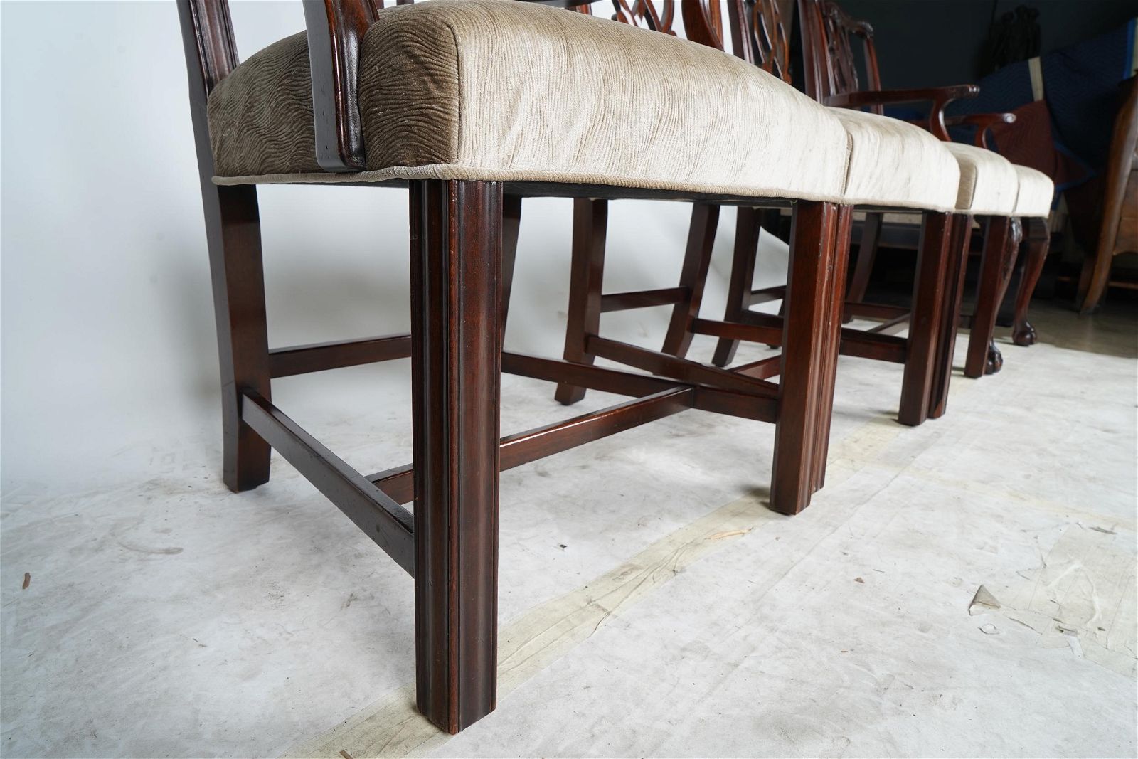 AF2-017: Antique Carved Mahogany Chippendale Chairs Set of Four Early 19th Century