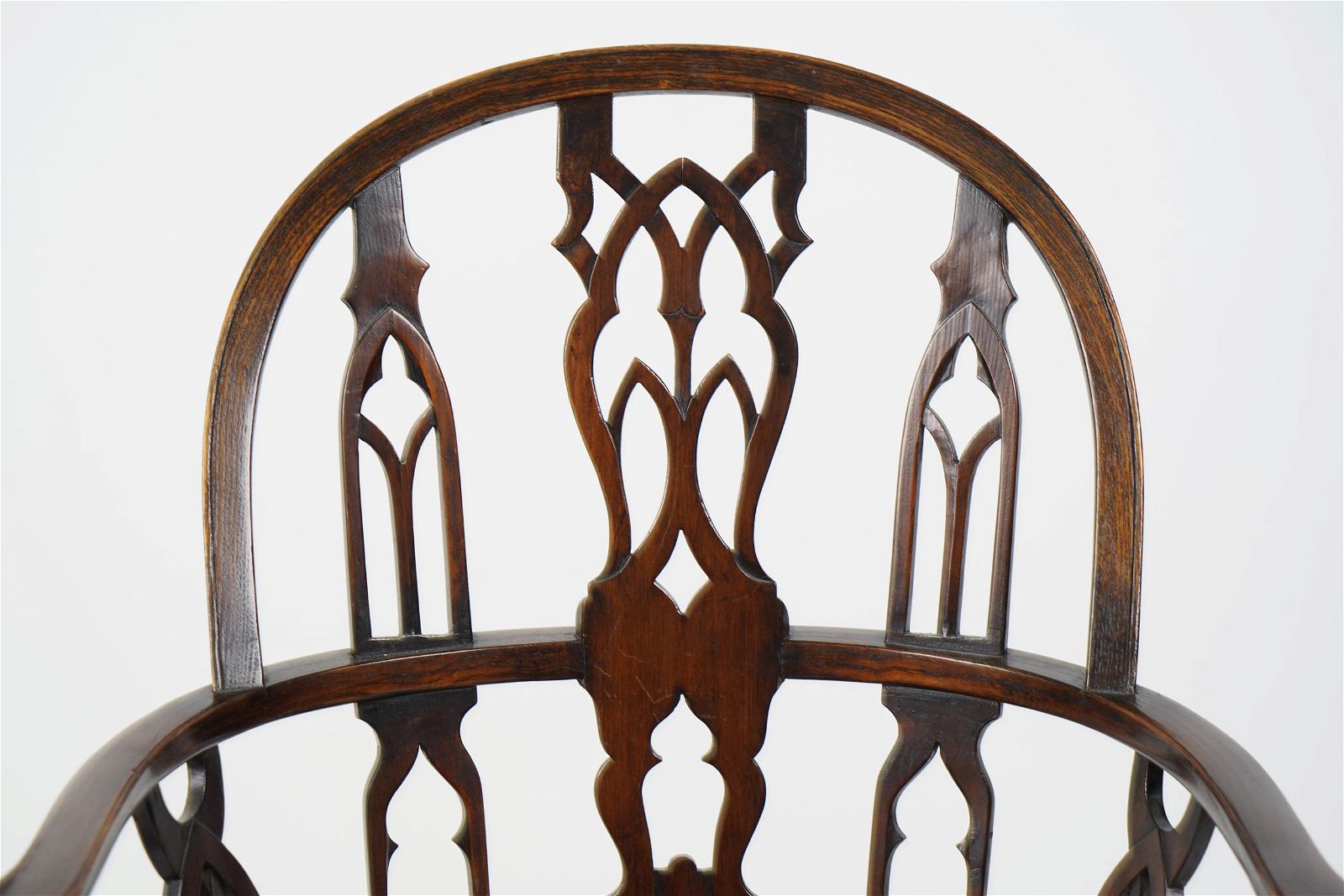 AF2-020: Vintage Pair of Mid 20th Century Frederick Parker & Sons English Oak Sack Back Windsor Chairs