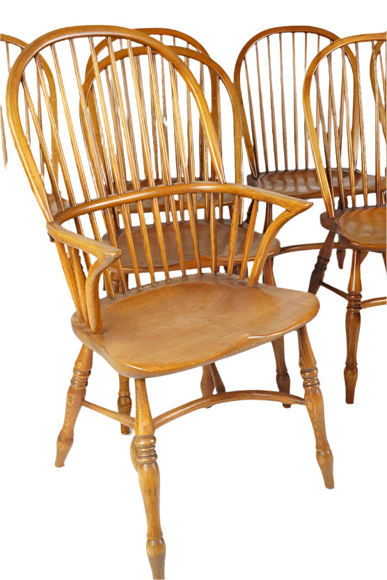 AF2-105: Antique Set of 8 Early 20th Century Oak Bow Back and Sack Back Windsor Chairs