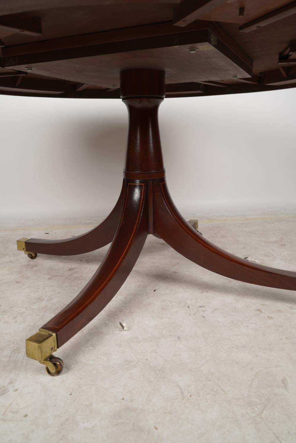 AF1-032:  VINTAGE LATE 20TH C ENGLISH REGENCY STYLE MAHOGANY POKER / GAME TABLE FOR 6