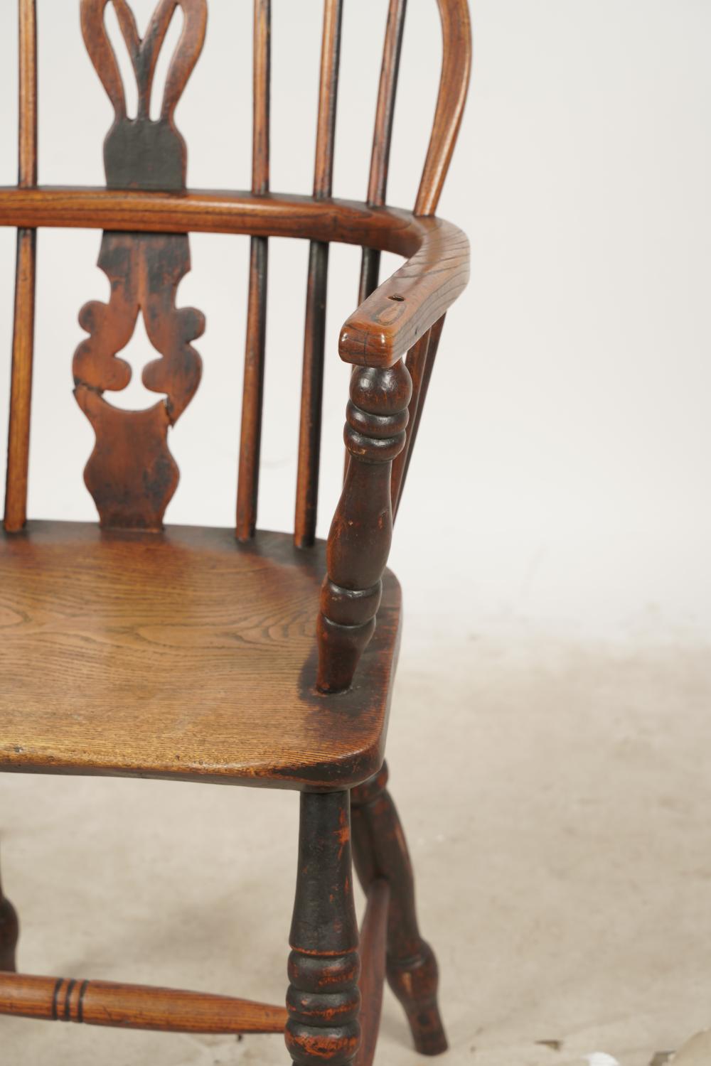 AF2-090: Antique Early 19th Century American Oak Sack Back Arm Chair
