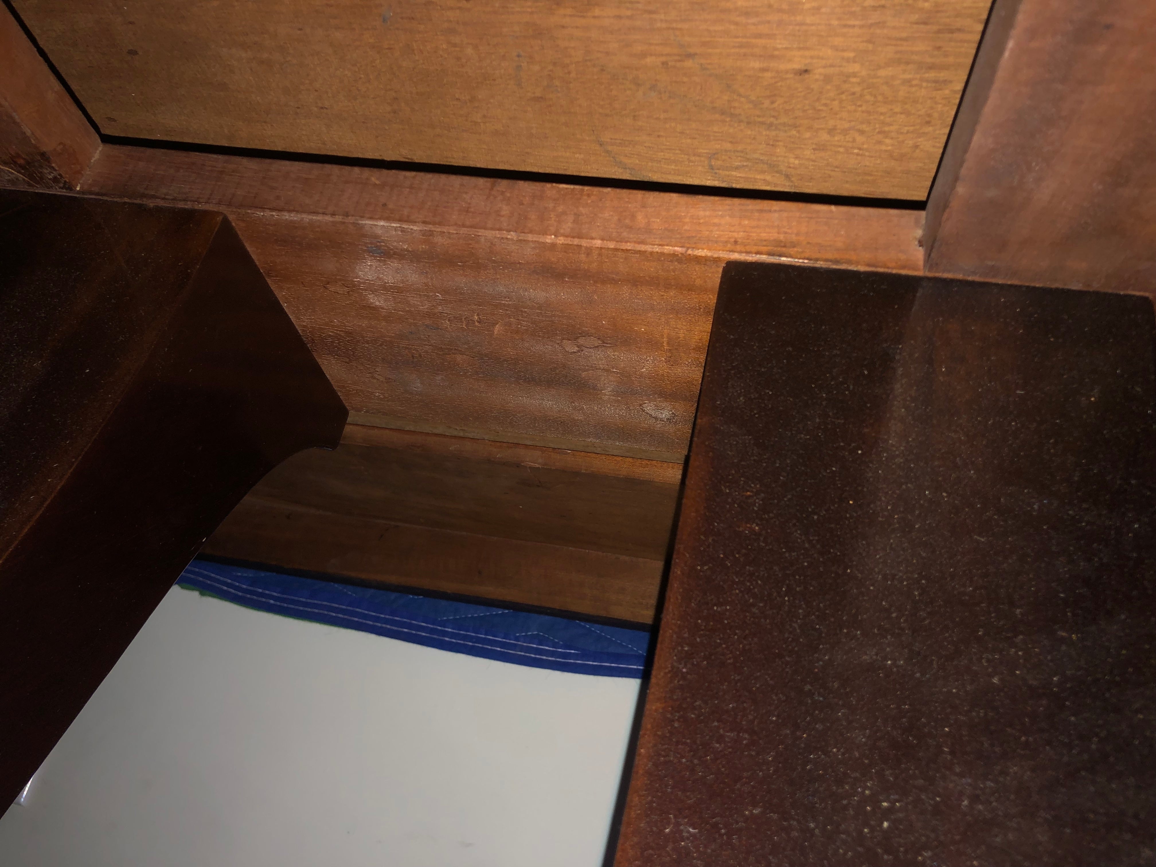 AF1-009: Circa 1930's GOUFFE French Art Deco Rosewood Dining Table Manner of Jacques Ruhlmann