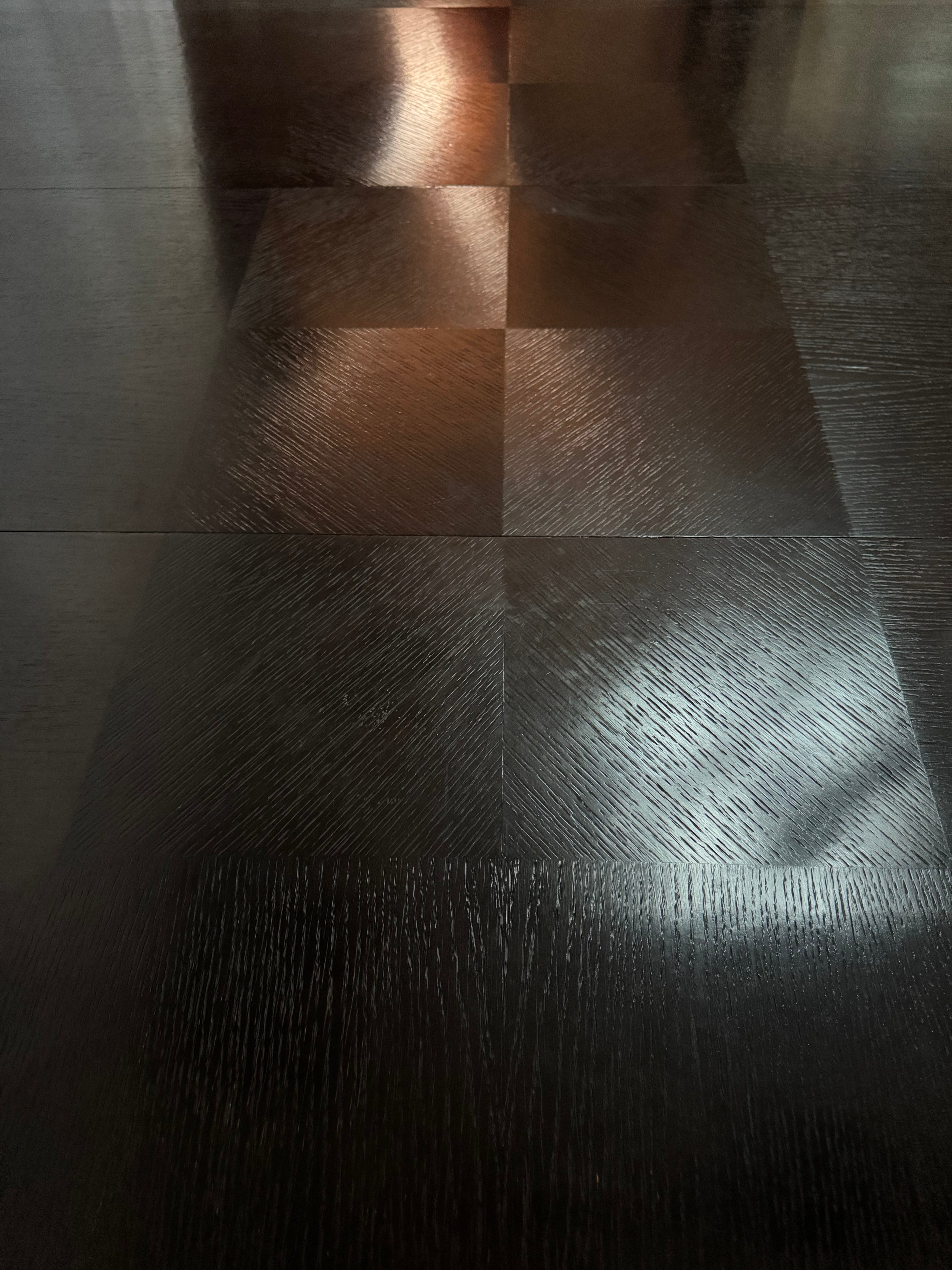 AF1-260: Emanuel Morez Klismos Ebonized Oak Dining Table Late 20th Century