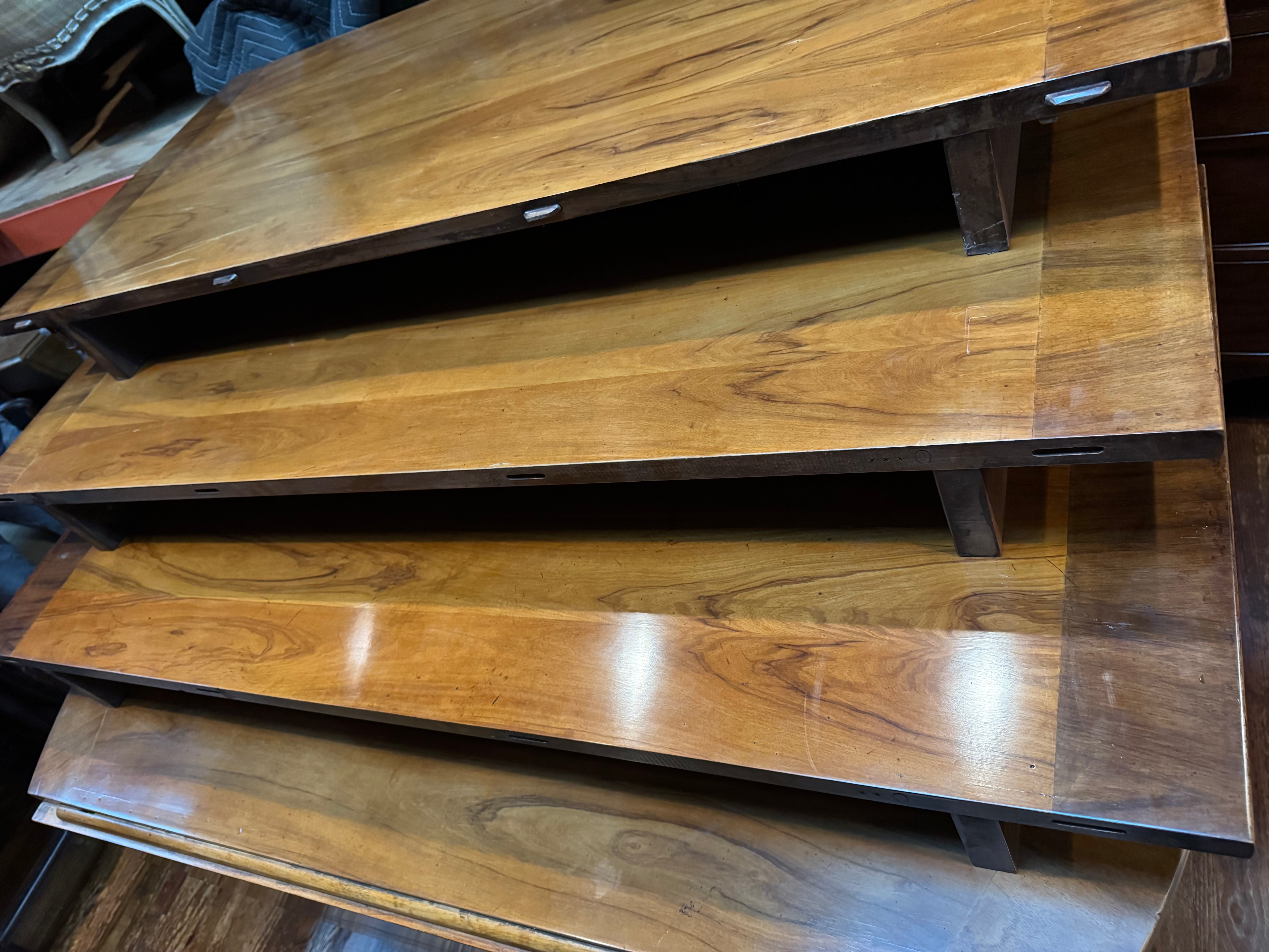 AF1-200: French Directoire Walnut Cross Banded Drop Leaf Extension Dining Table 20th Century