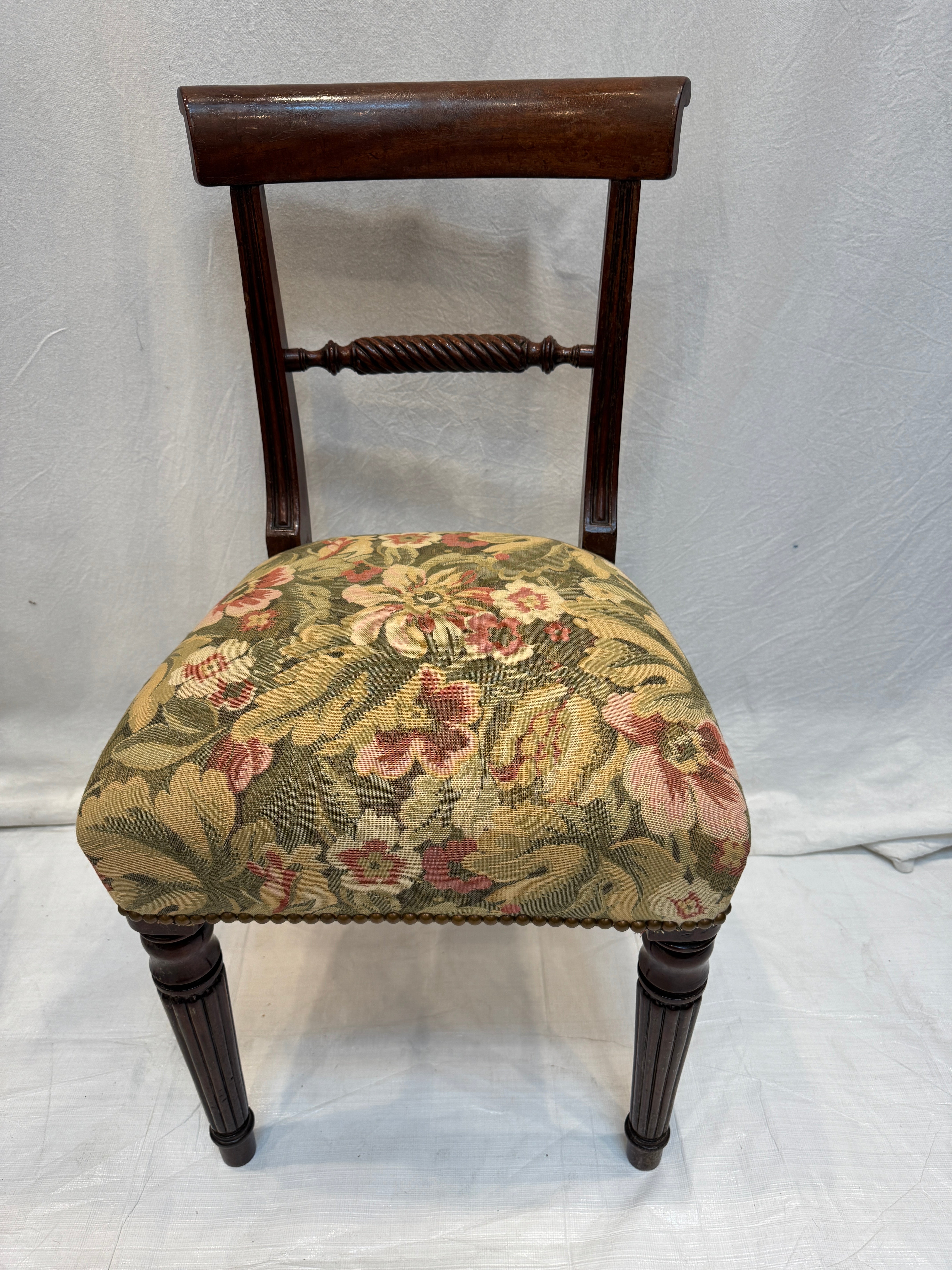 AF2-260: Antique Set of Four English Regency Mahogany Side Chairs Early 19th Century