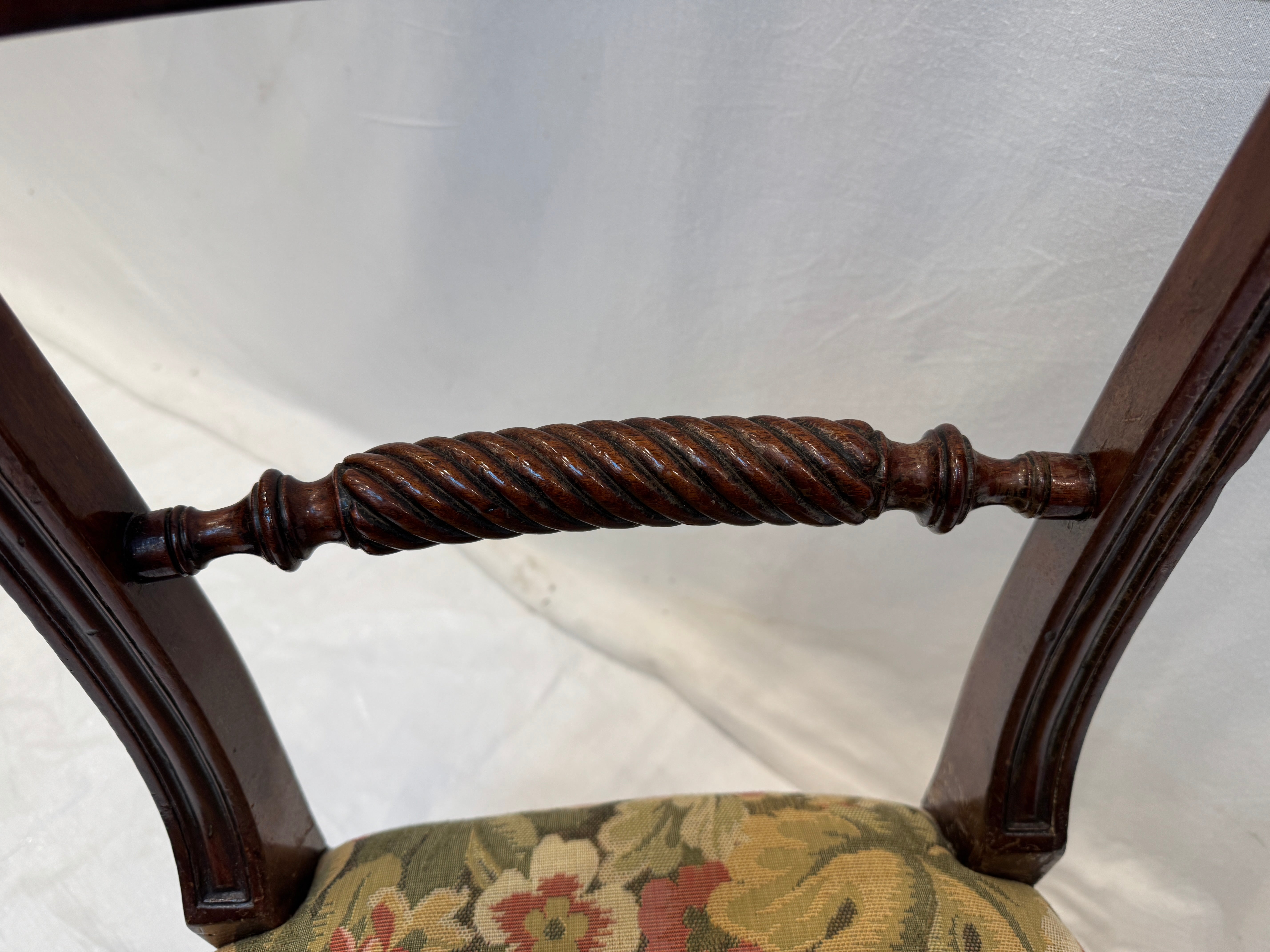 AF2-260: Antique Set of Four English Regency Mahogany Side Chairs Early 19th Century