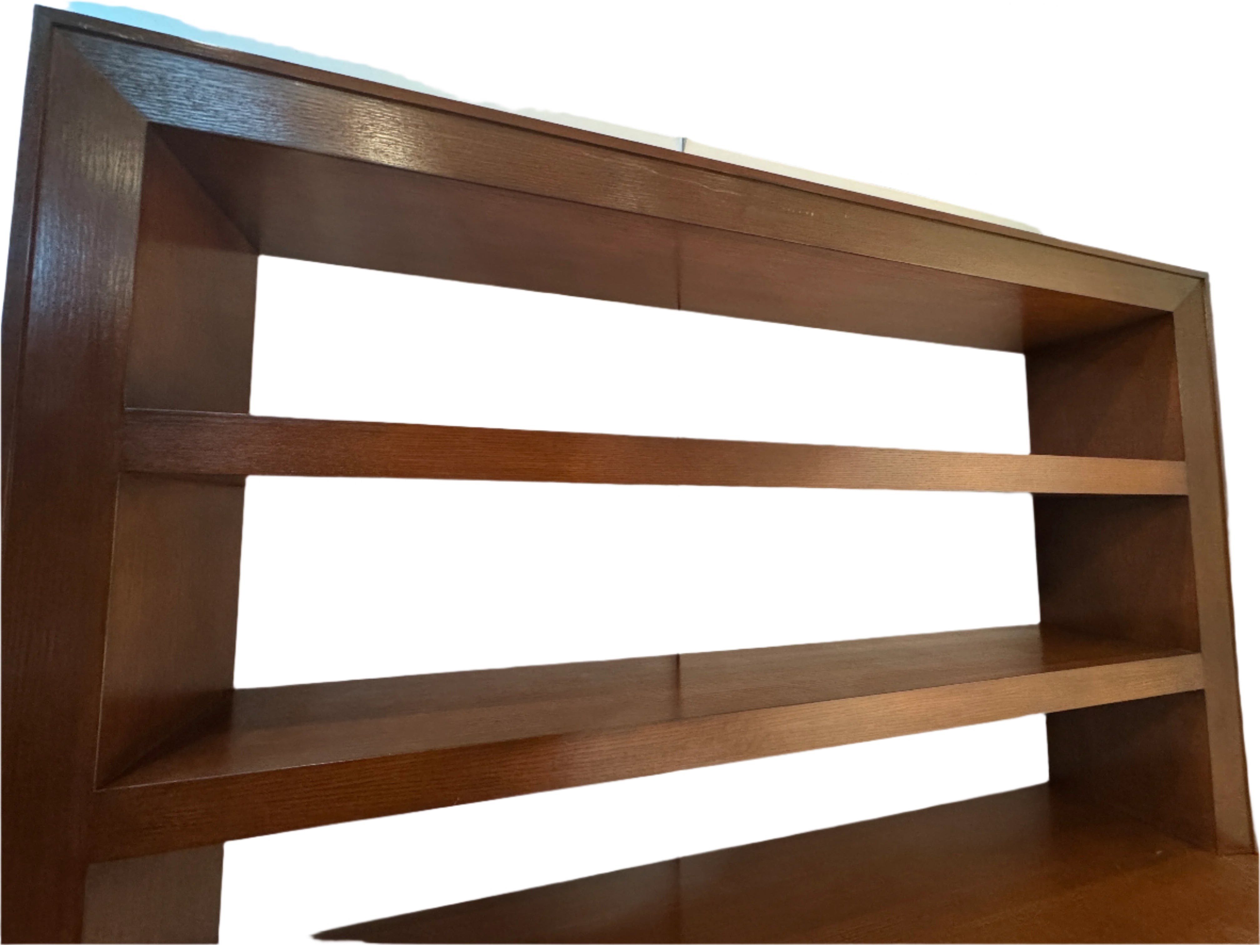 AF3-033: Vintage Oak Display Shelves and Cabinet