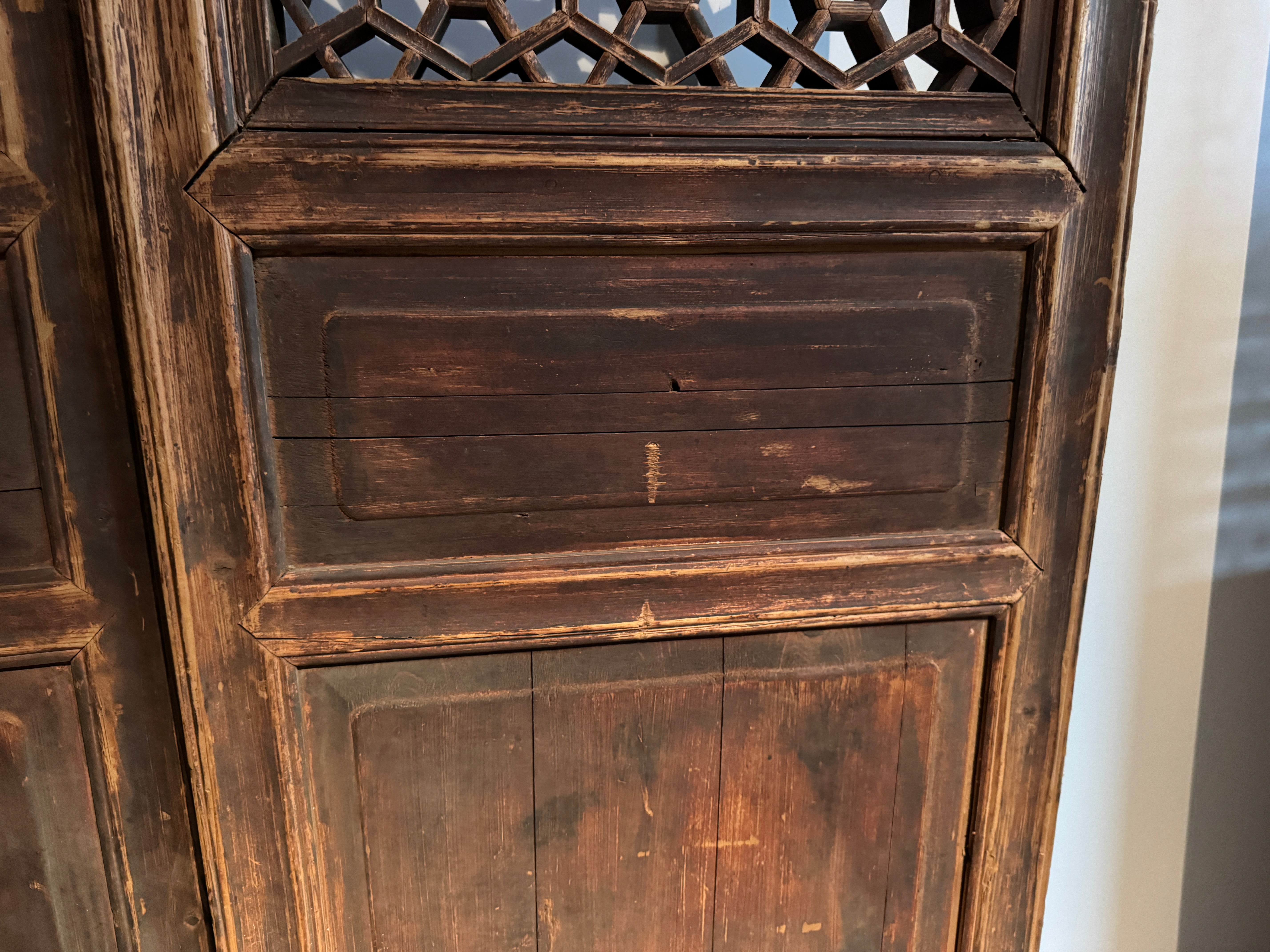 AF10-015: Antique Chinese Door Panels (8) Combined Together to Form a Tall Screen Late 19th Century