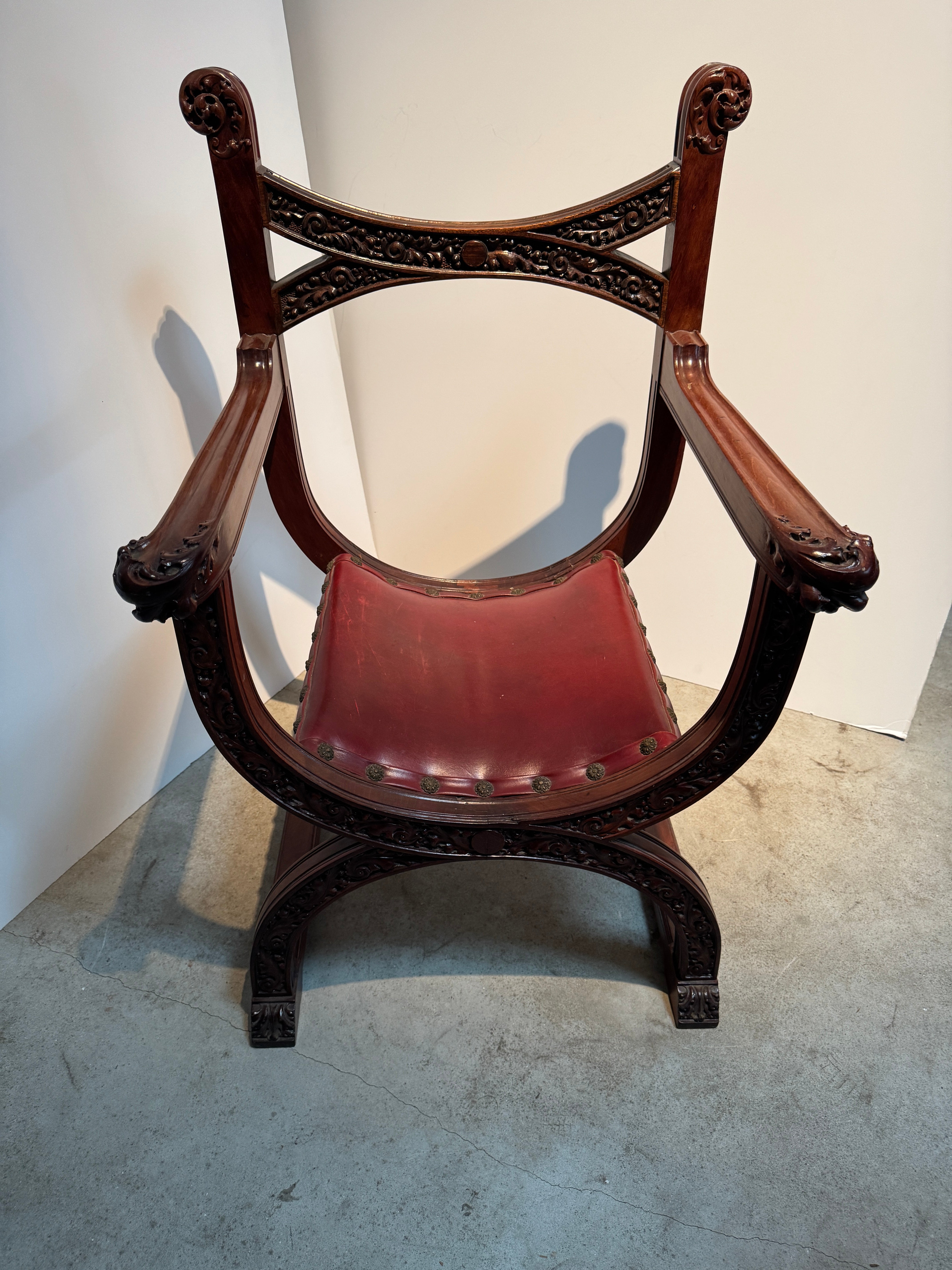 AF2-182: Antique Late 19th Century American Renaissance Revival Mahogany "X" Chair