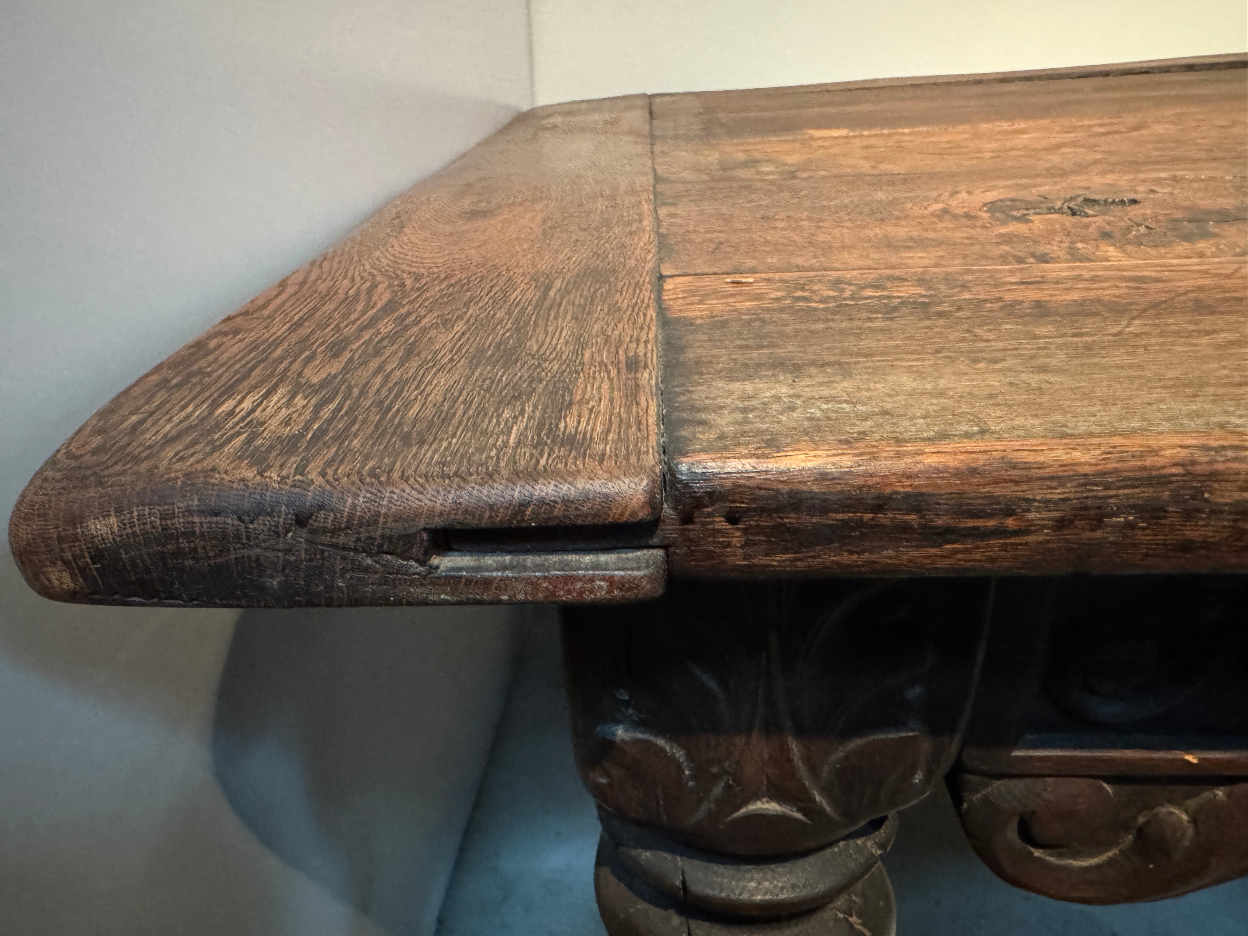 AF1-067: Antique Spanish Colonial Oak Plank Table With Barley Twist Legs 18th Century