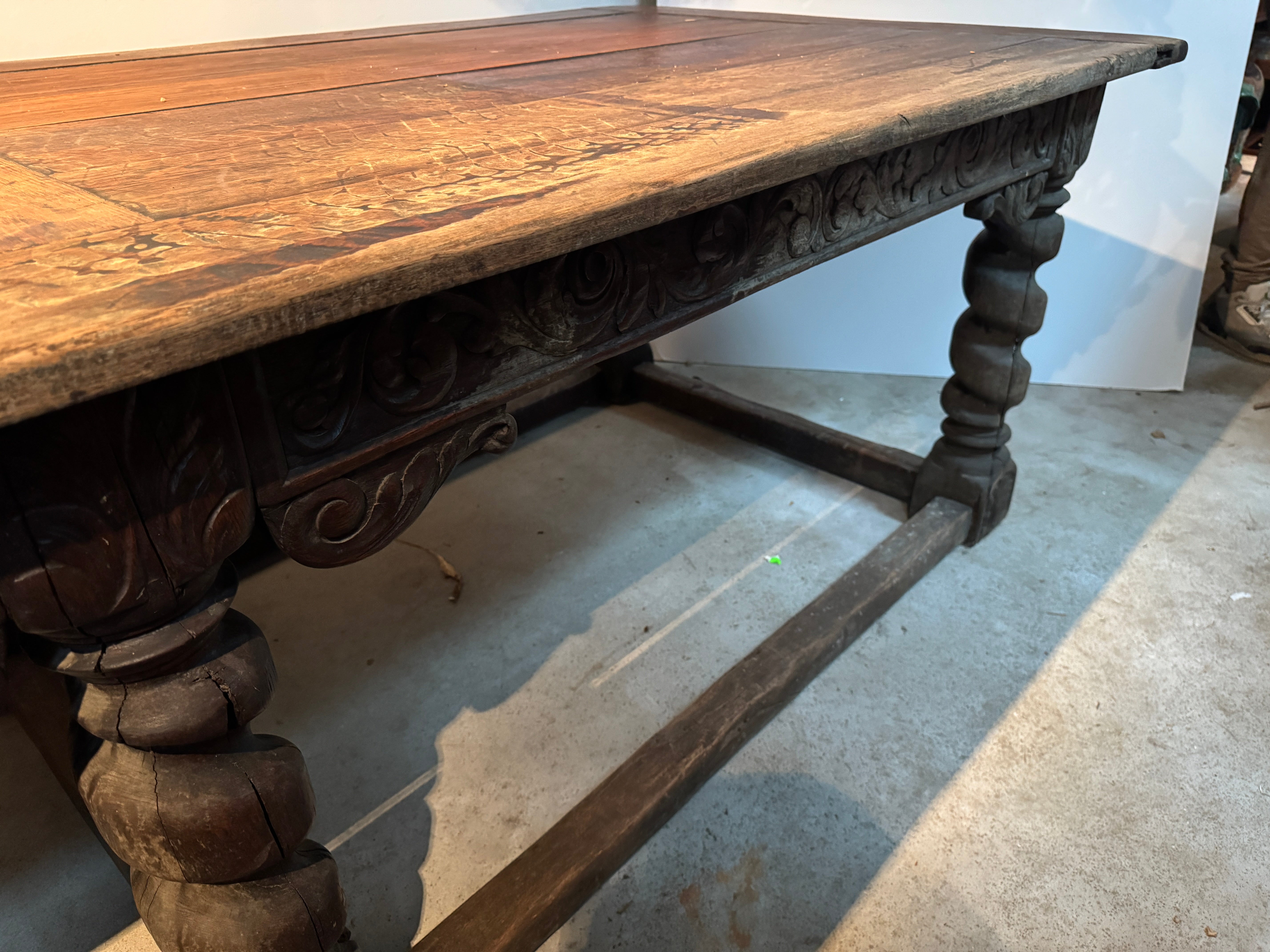 AF1-067: Antique Spanish Colonial Oak Plank Table With Barley Twist Legs 18th Century