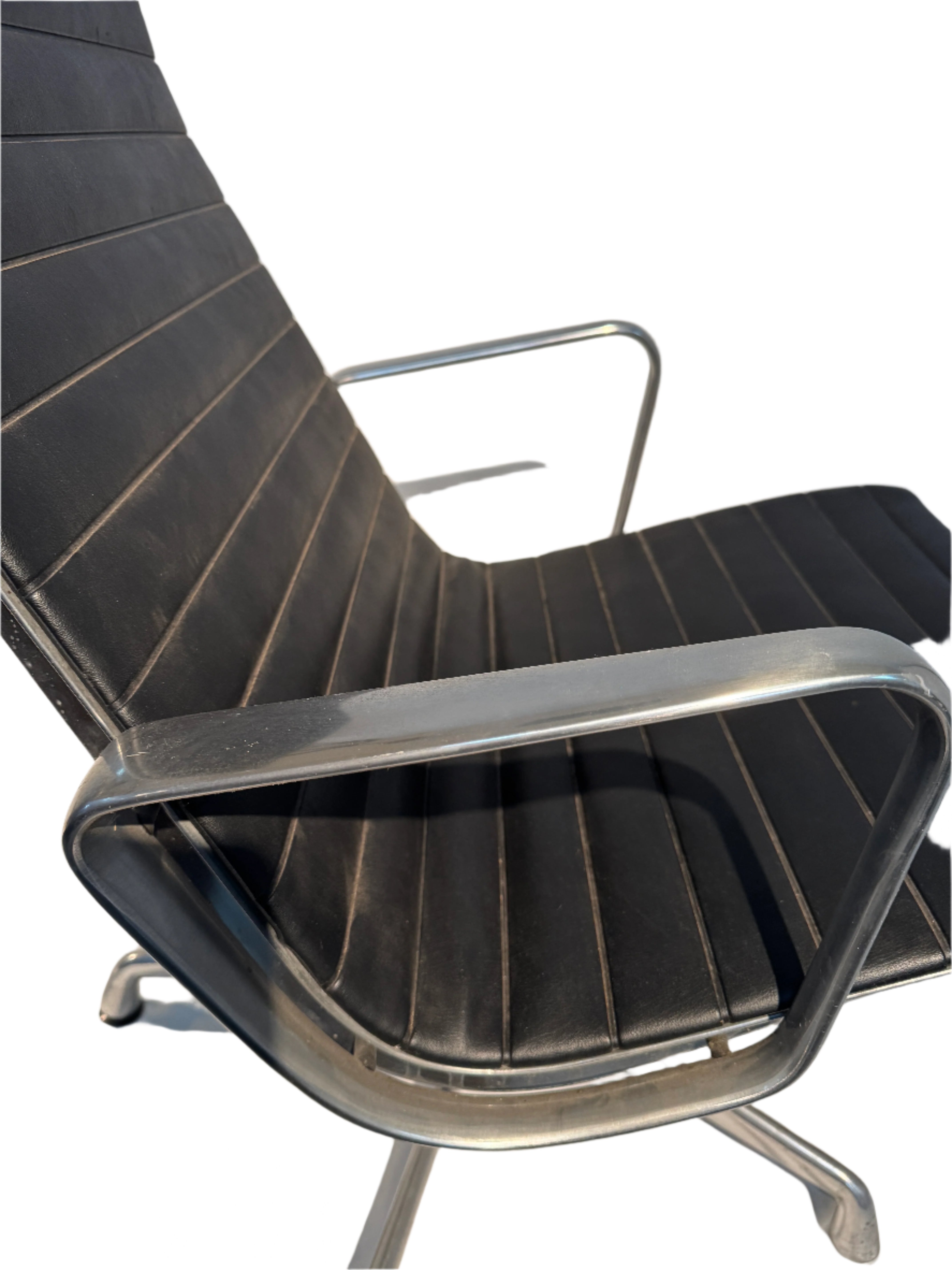 Vintage Eames Aluminum Lounge Chair Black Leather With Five Leg Star Base | Work of Man