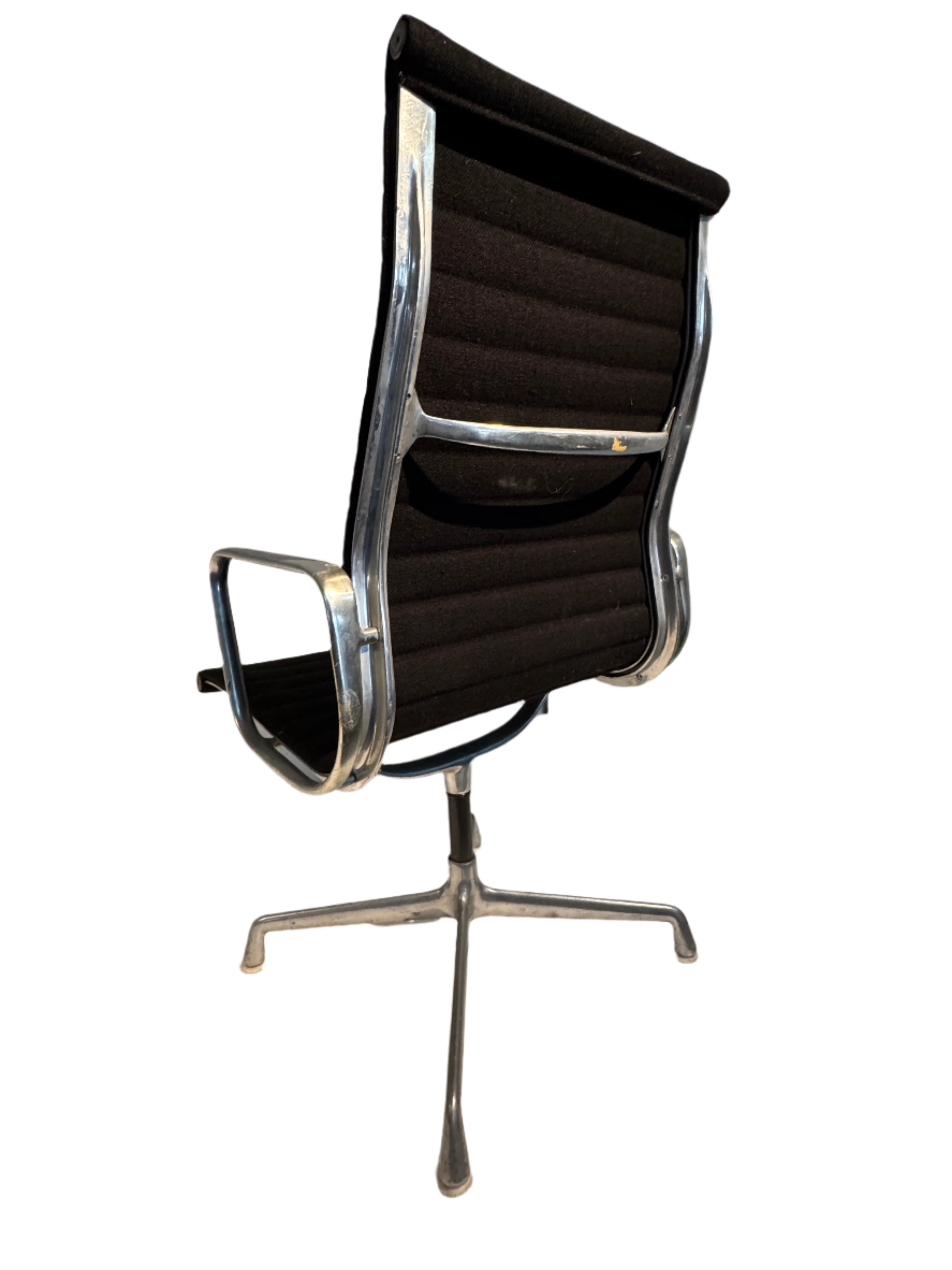 Vintage Eames Group Management Aluminum Executive Desk Chair Black Fabric Four Star Base